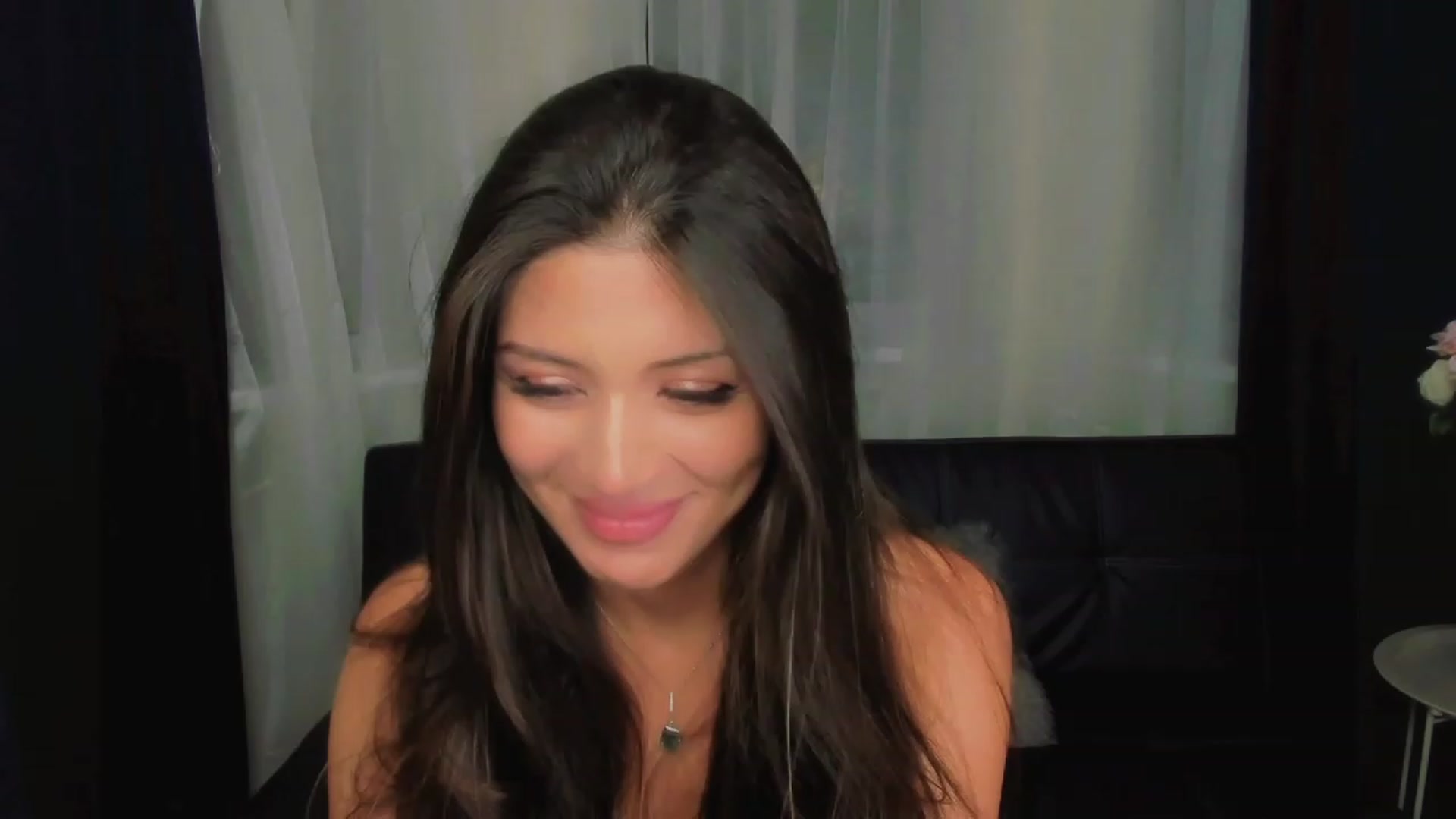 Gallery image thumbnail from Angel_on_Duty's myfreecams stream on, 06/27/2023, 24:16 image 2 of 20