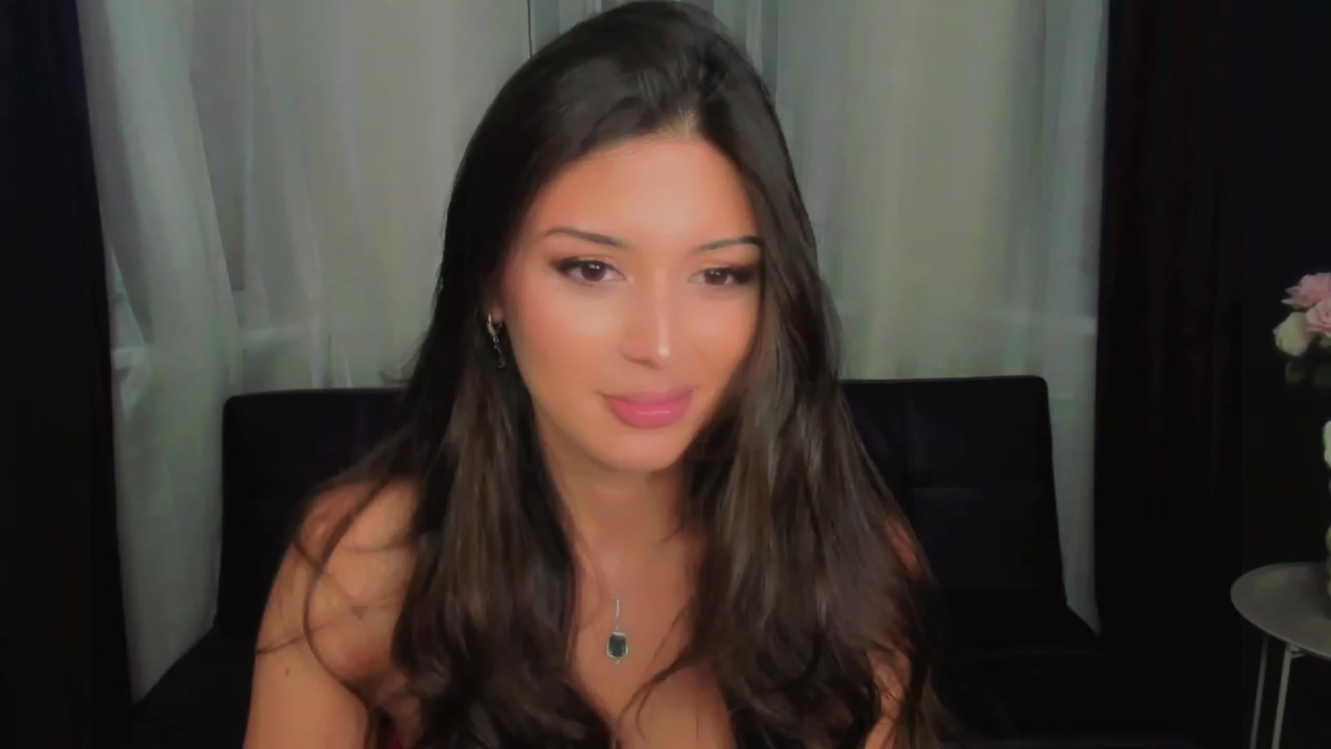 Gallery image thumbnail from Angel_on_Duty's myfreecams stream on, 06/28/2023, 21:53 image 15 of 20