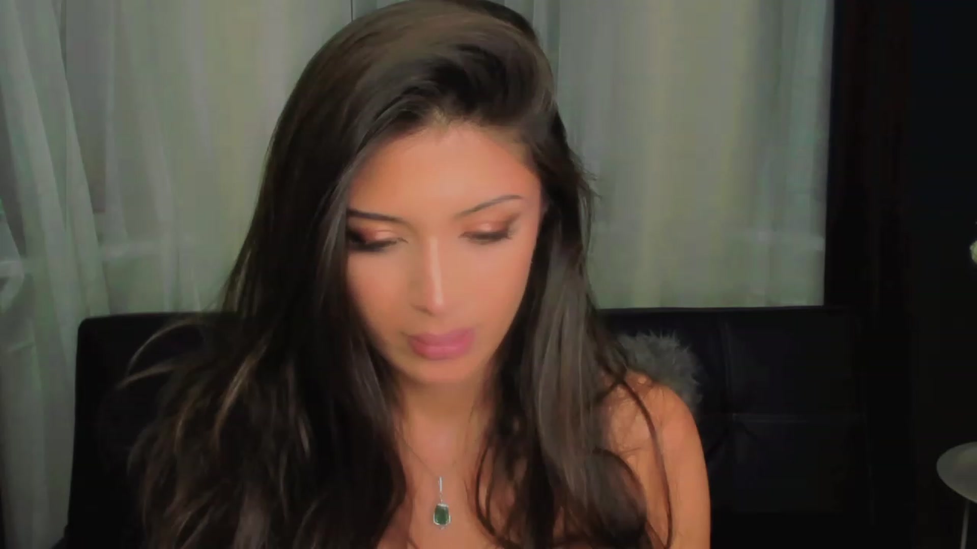 Gallery image thumbnail from Angel_on_Duty's myfreecams stream on, 06/29/2023, 01:02 image 2 of 20
