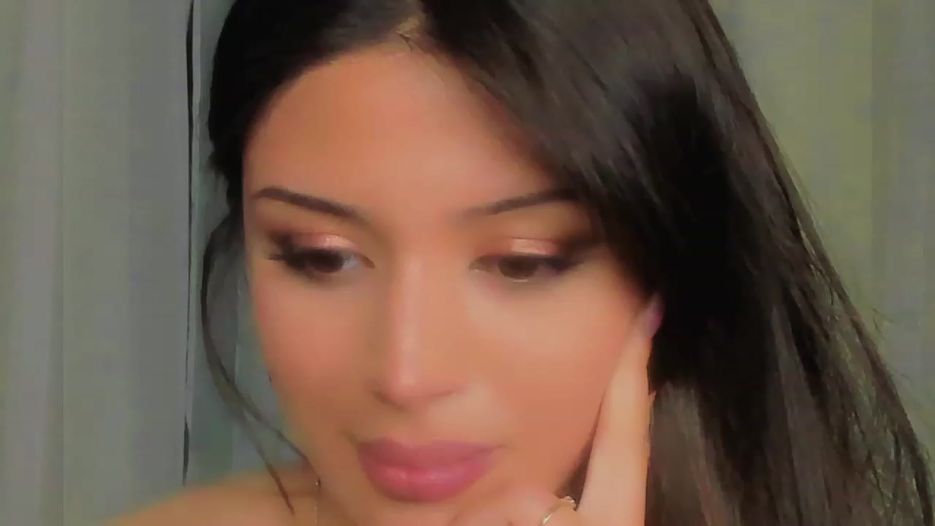 Gallery image thumbnail from Angel_on_Duty's myfreecams stream on, 06/29/2023, 01:48 image 9 of 20