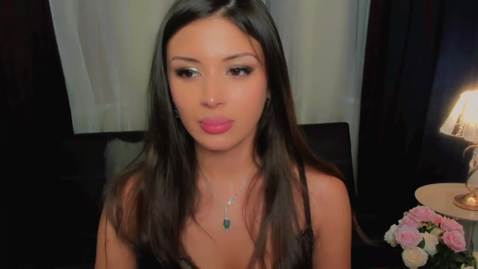 Gallery image thumbnail from Angel_on_Duty's myfreecams stream on, 07/03/2023, 20:51 image 14 of 20