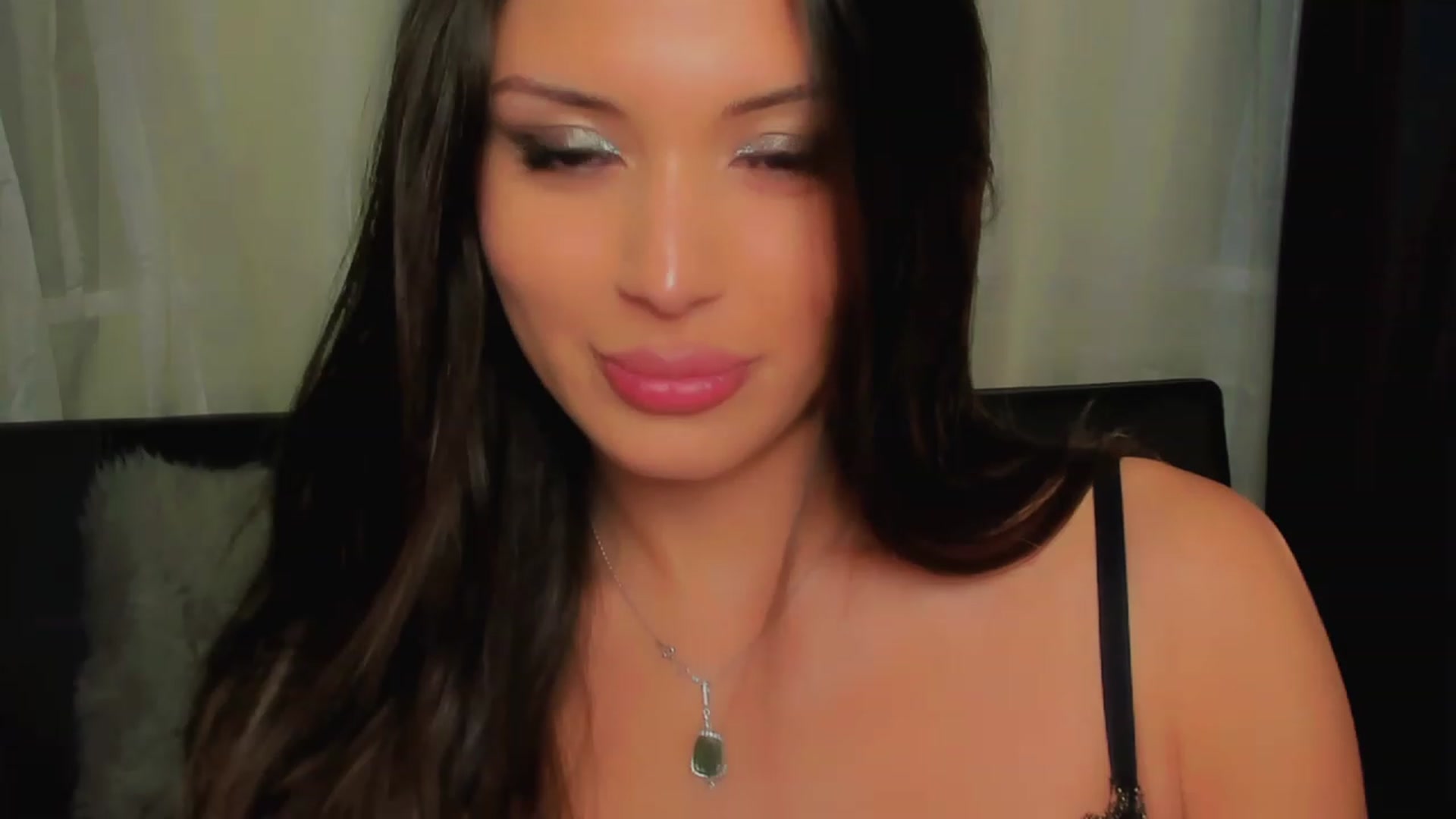 Gallery image thumbnail from Angel_on_Duty's myfreecams stream on, 07/03/2023, 23:05 image 12 of 20