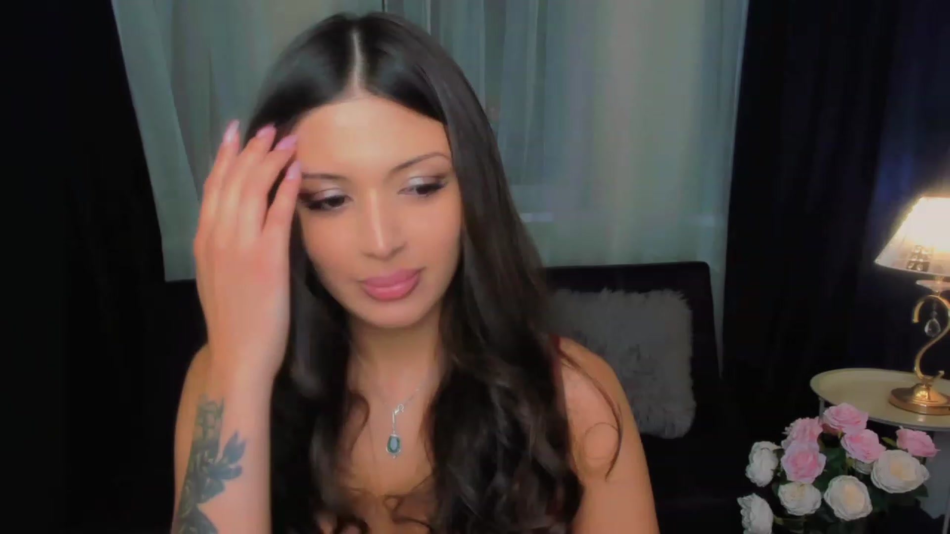 Gallery image thumbnail from Angel_on_Duty's myfreecams stream on, 07/04/2023, 19:09 image 17 of 20