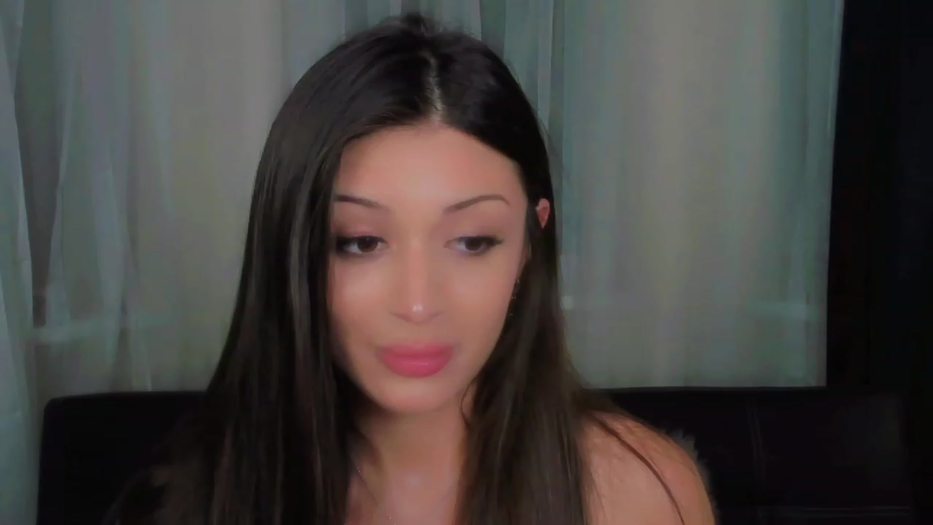 Gallery image thumbnail from Angel_on_Duty's myfreecams stream on, 07/05/2023, 20:15 image 13 of 20