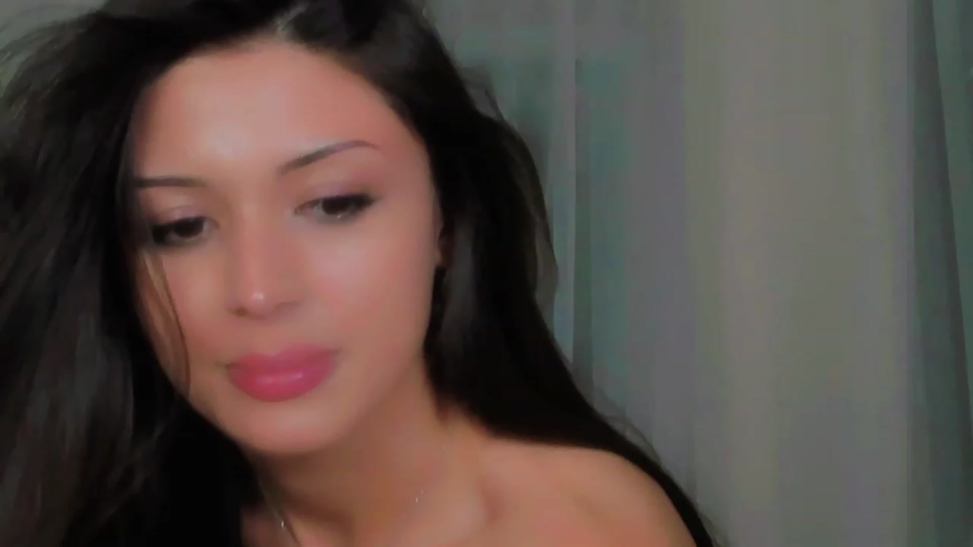 Gallery image thumbnail from Angel_on_Duty's myfreecams stream on, 07/06/2023, 24:38 image 2 of 20