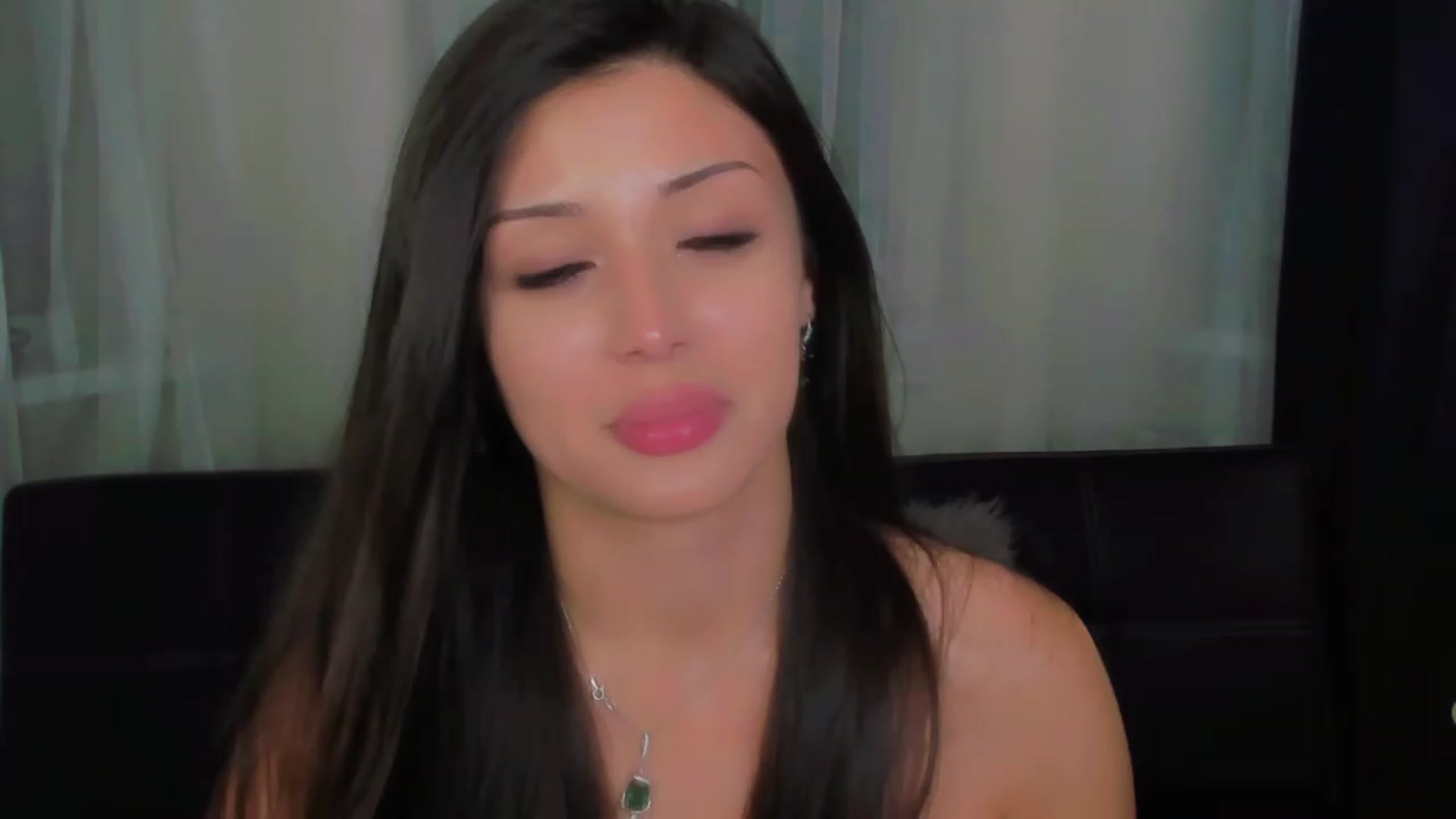 Gallery image thumbnail from Angel_on_Duty's myfreecams stream on, 07/06/2023, 02:20 image 3 of 20