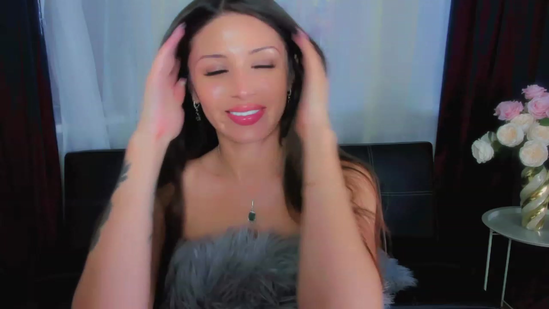 Gallery image thumbnail from Angel_on_Duty's myfreecams stream on, 07/08/2023, 03:13 image 13 of 20