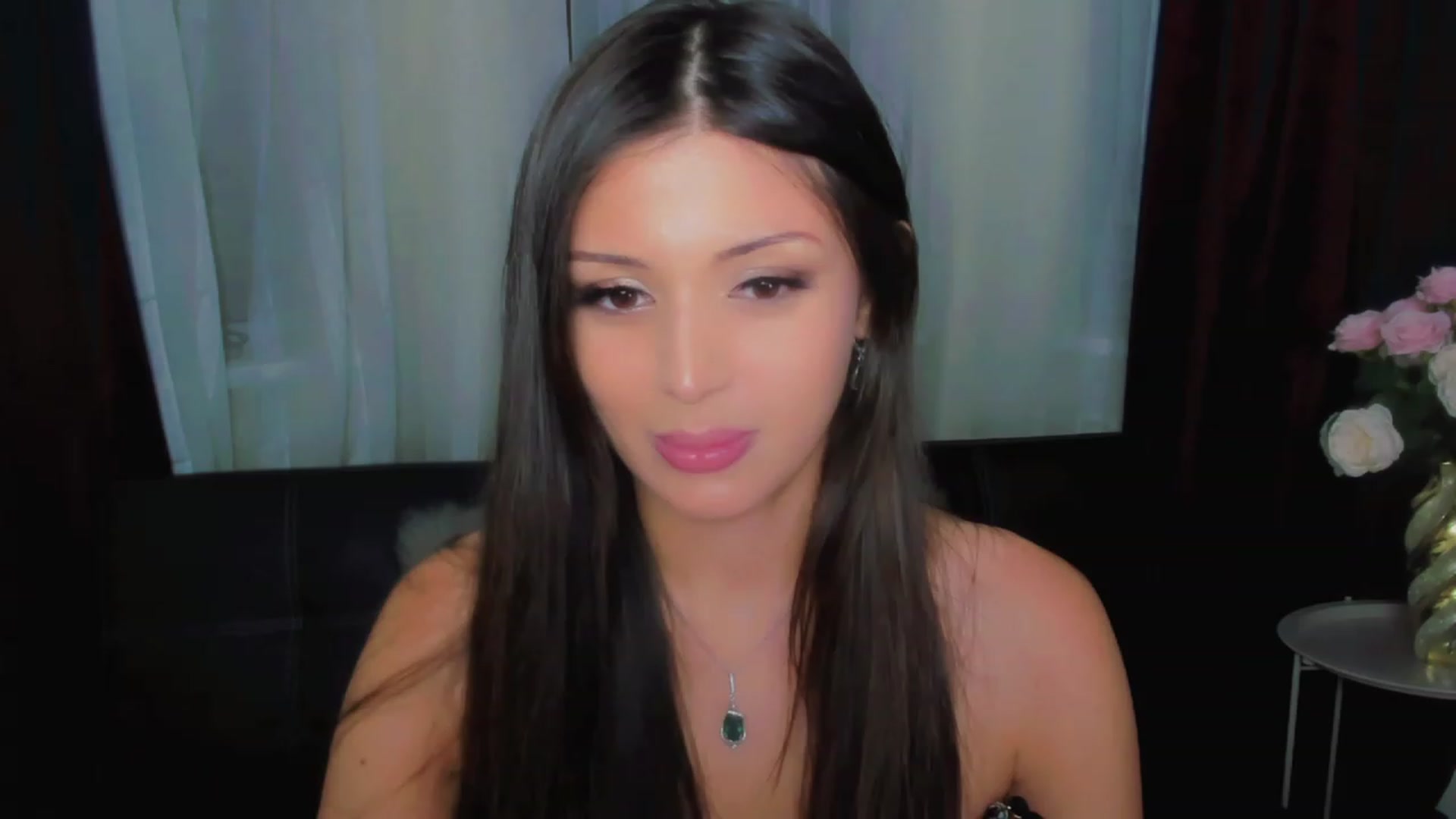 Gallery image thumbnail from Angel_on_Duty's myfreecams stream on, 07/08/2023, 21:47 image 10 of 20