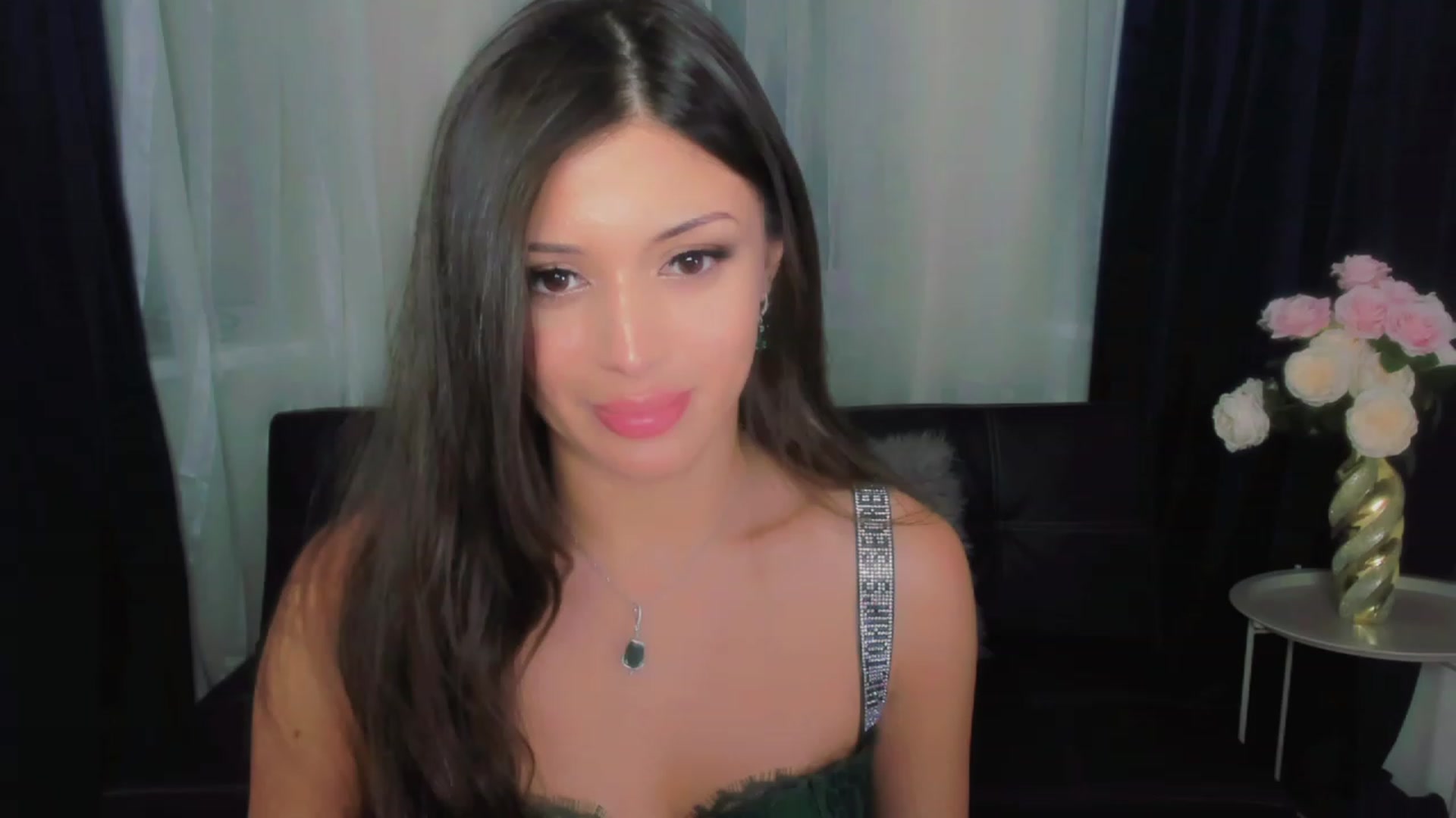 Gallery image thumbnail from Angel_on_Duty's myfreecams stream on, 07/09/2023, 23:48 image 1 of 20