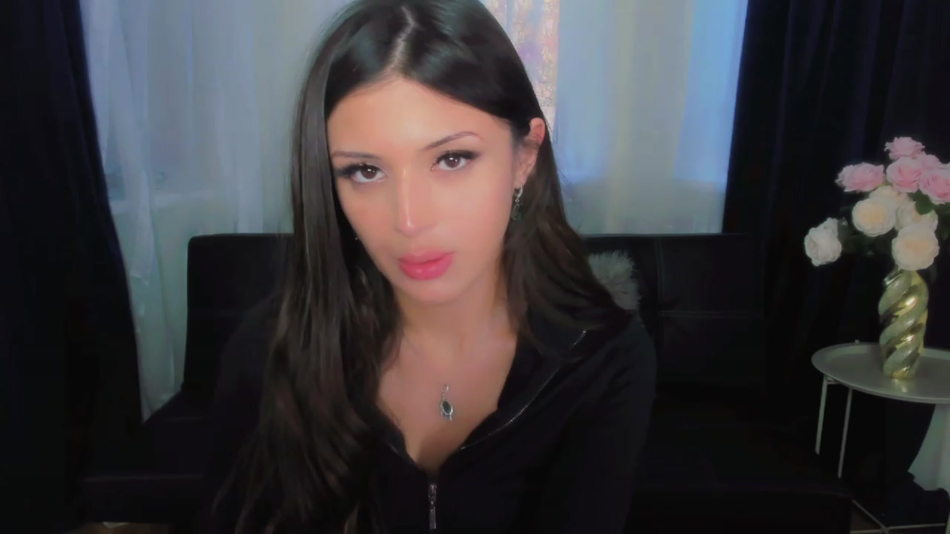 Gallery image thumbnail from Angel_on_Duty's myfreecams stream on, 07/10/2023, 03:20 image 10 of 20