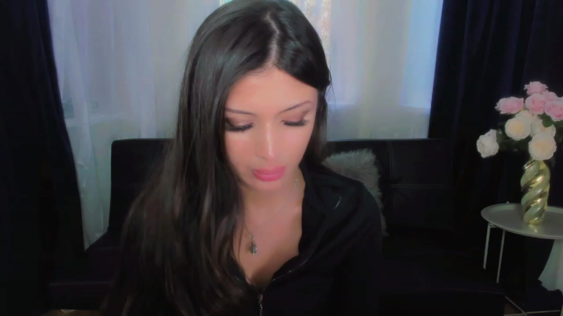 Gallery image thumbnail from Angel_on_Duty's myfreecams stream on, 07/10/2023, 03:20 image 17 of 20