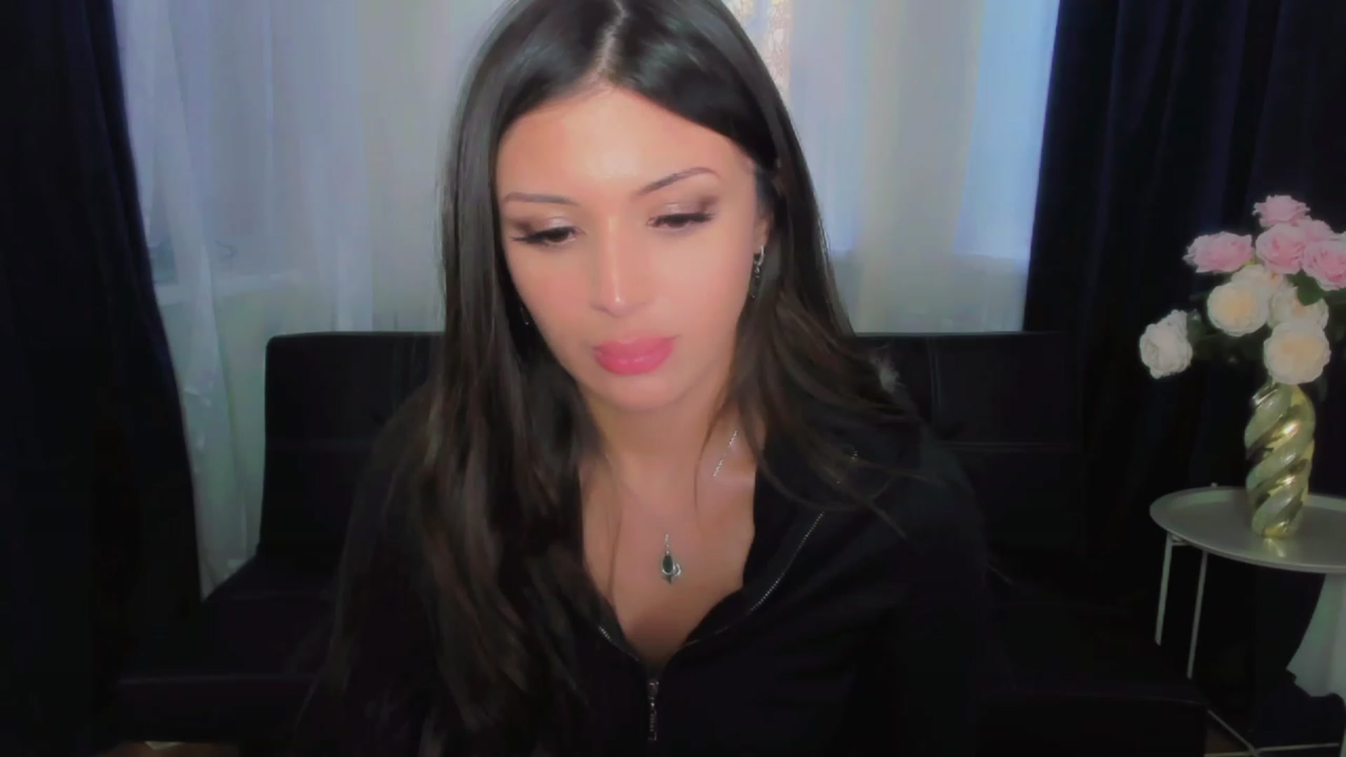 Gallery image thumbnail from Angel_on_Duty's myfreecams stream on, 07/10/2023, 03:20 image 16 of 20