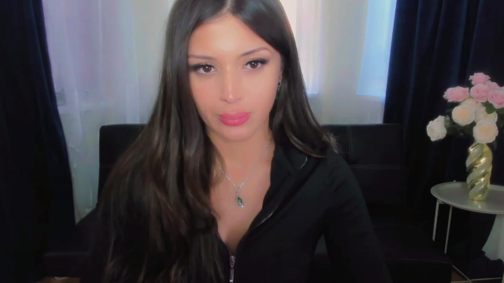 Gallery image thumbnail from Angel_on_Duty's myfreecams stream on, 07/10/2023, 03:56 image 18 of 20