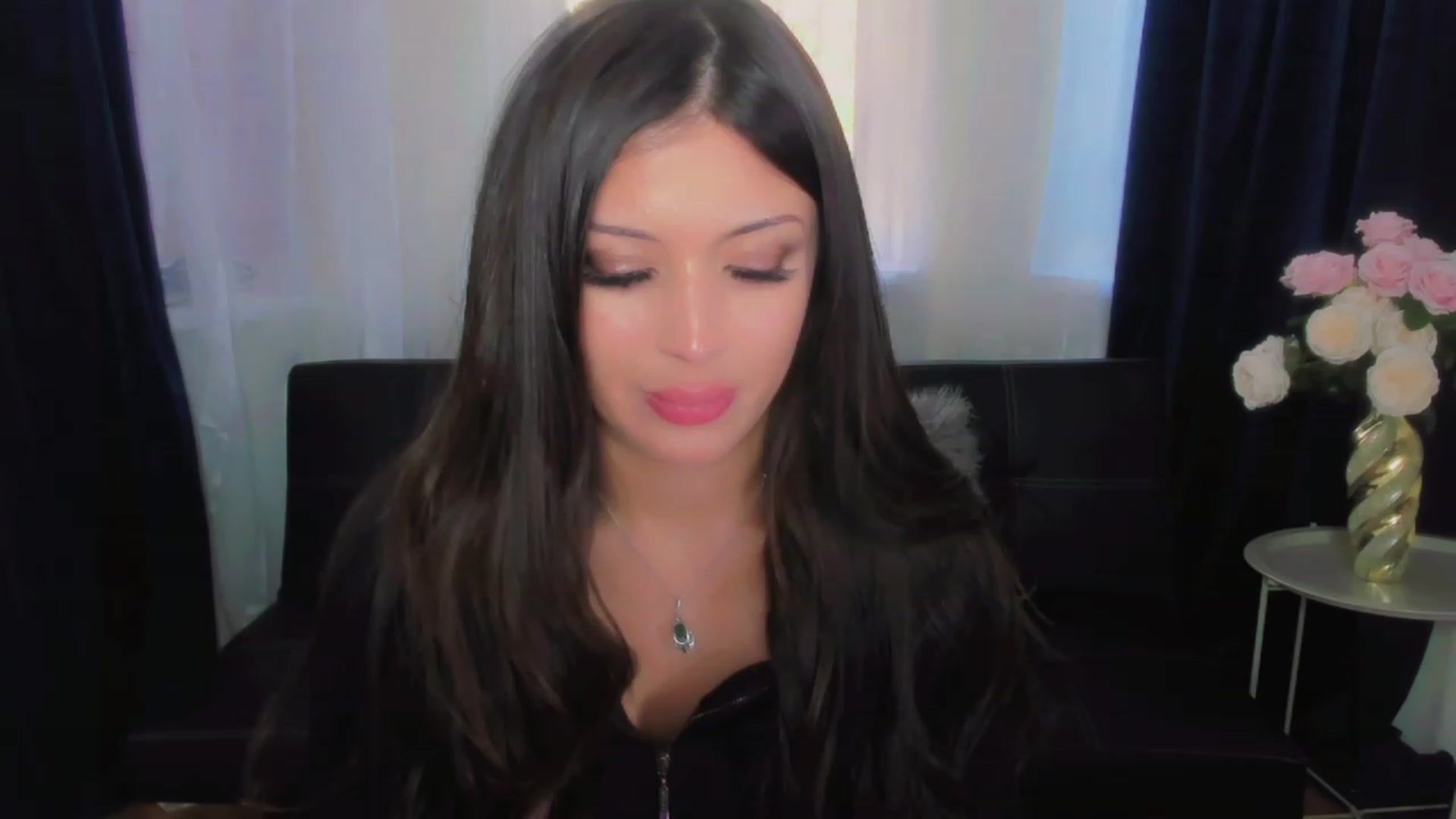Gallery image thumbnail from Angel_on_Duty's myfreecams stream on, 07/10/2023, 03:56 image 2 of 20