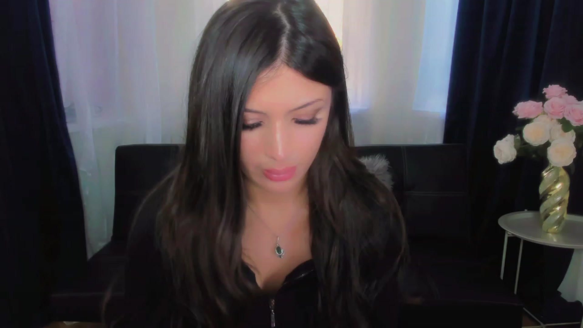 Gallery image thumbnail from Angel_on_Duty's myfreecams stream on, 07/10/2023, 03:56 image 4 of 20