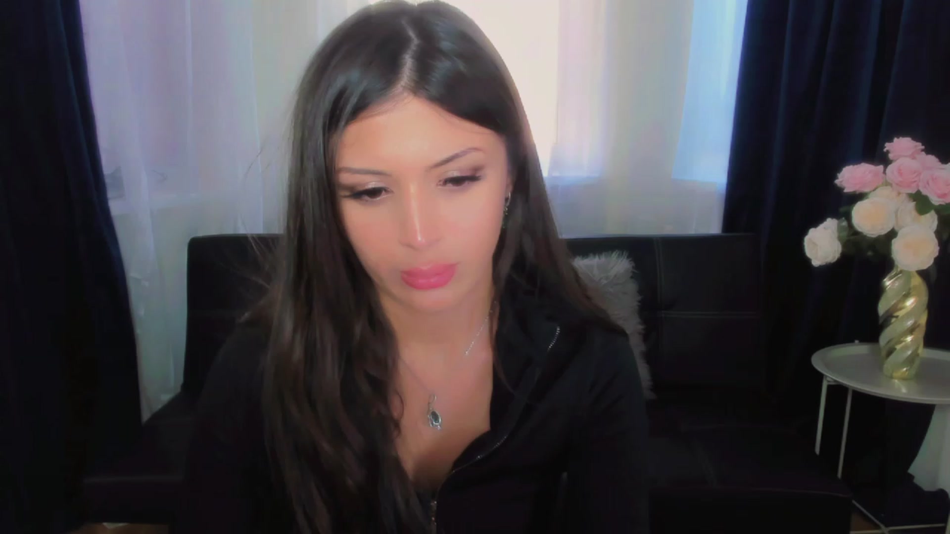 Gallery image thumbnail from Angel_on_Duty's myfreecams stream on, 07/10/2023, 03:56 image 16 of 20