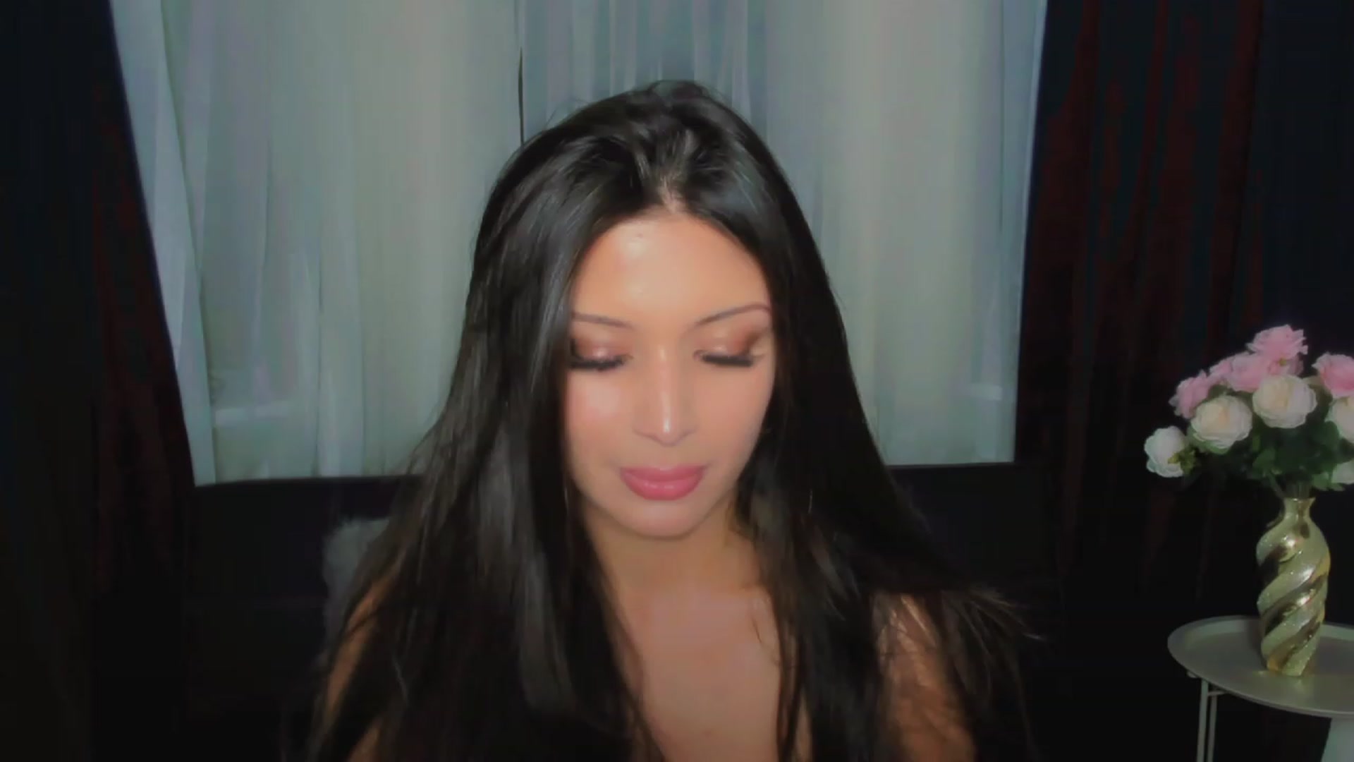 Gallery image thumbnail from Angel_on_Duty's myfreecams stream on, 07/12/2023, 22:14 image 6 of 20