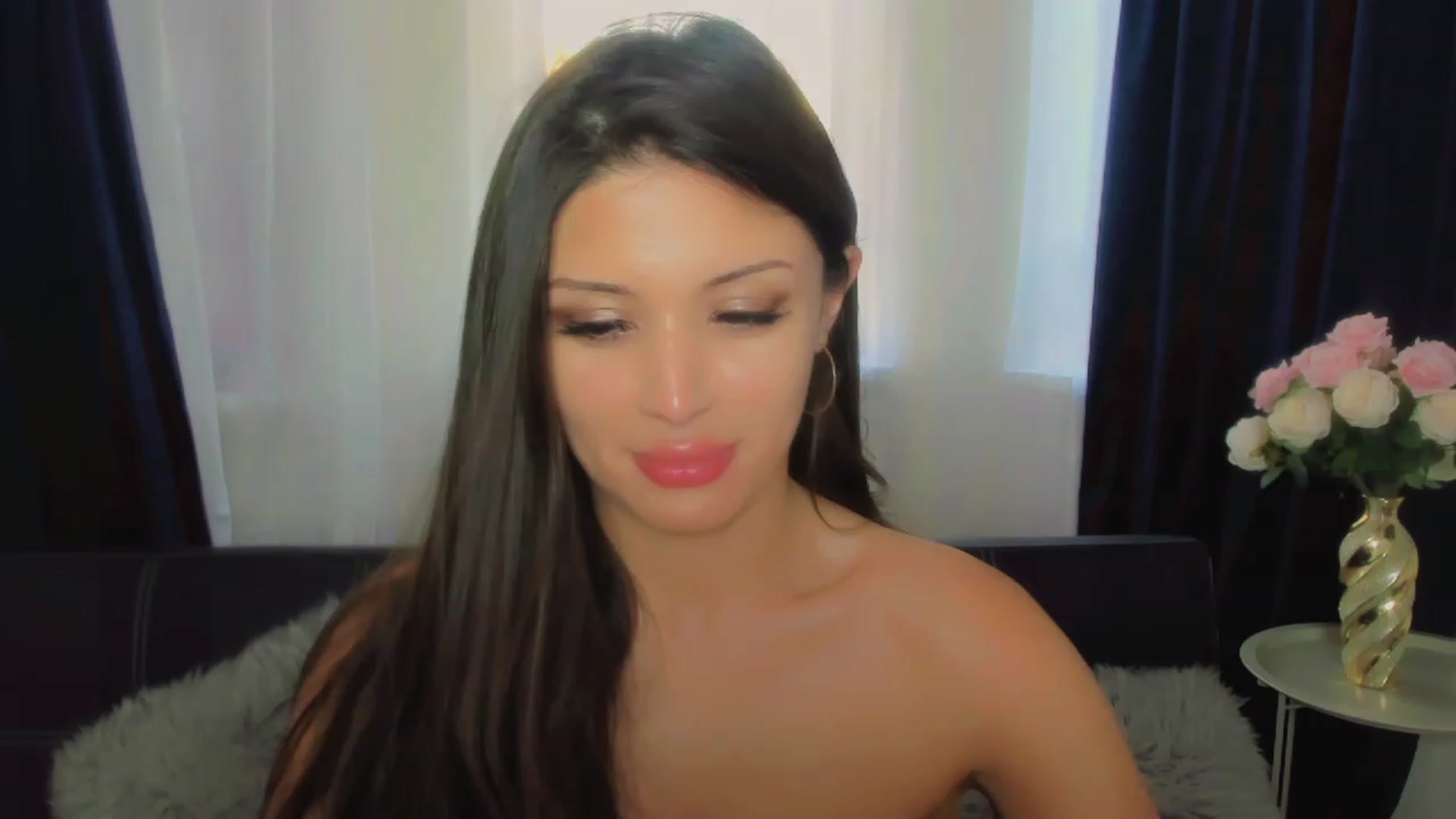 Gallery image thumbnail from Angel_on_Duty's myfreecams stream on, 07/13/2023, 04:43 image 14 of 20