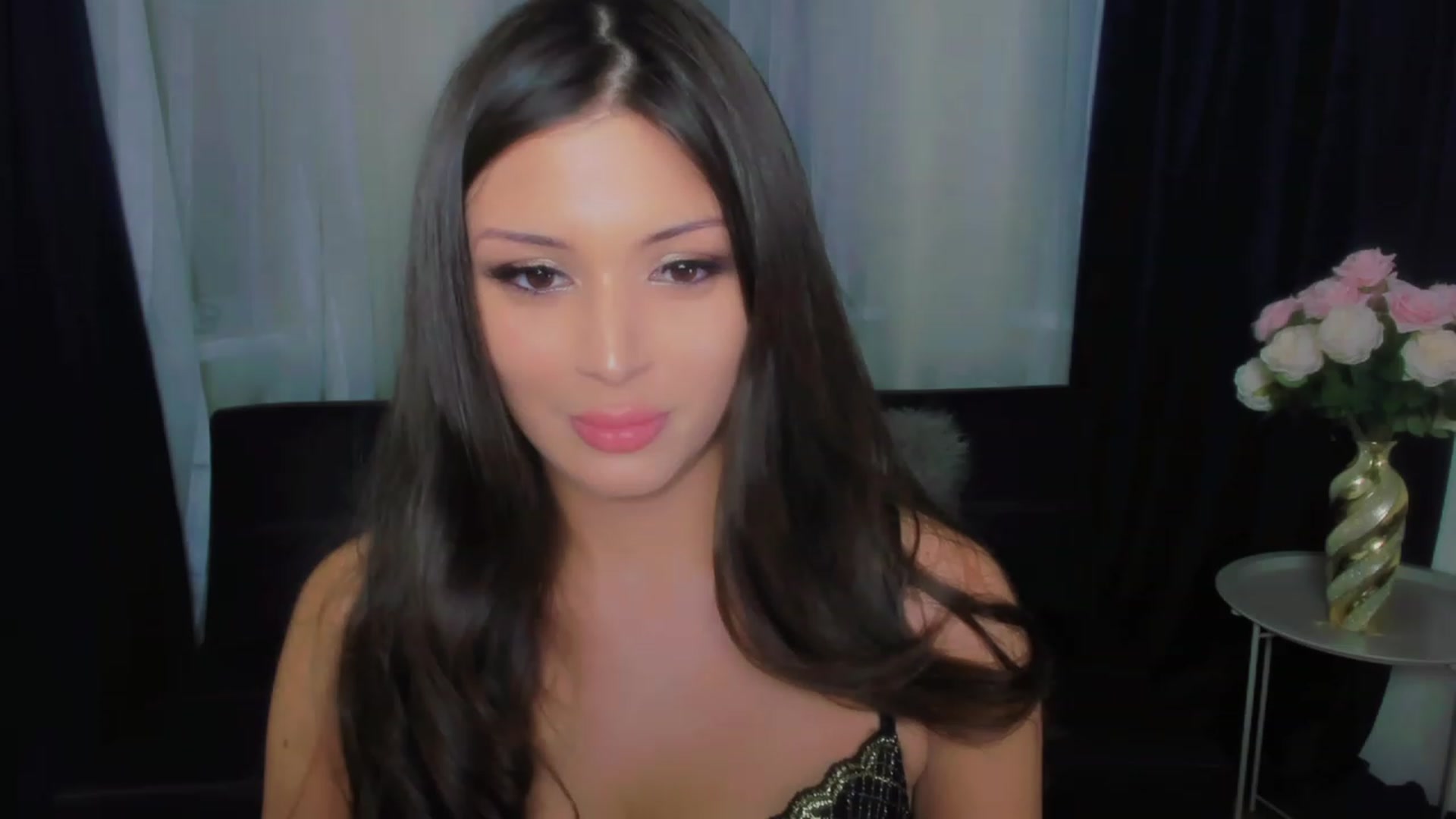 Gallery image thumbnail from Angel_on_Duty's myfreecams stream on, 07/14/2023, 20:01 image 9 of 20