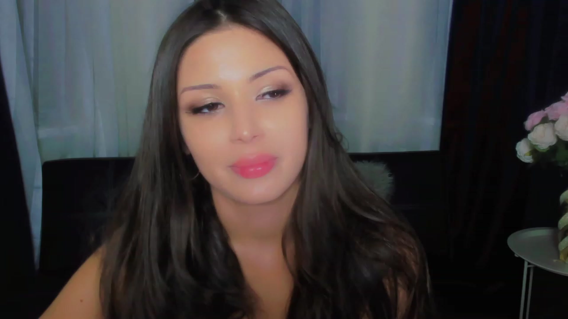 Gallery image thumbnail from Angel_on_Duty's myfreecams stream on, 07/14/2023, 23:35 image 9 of 20