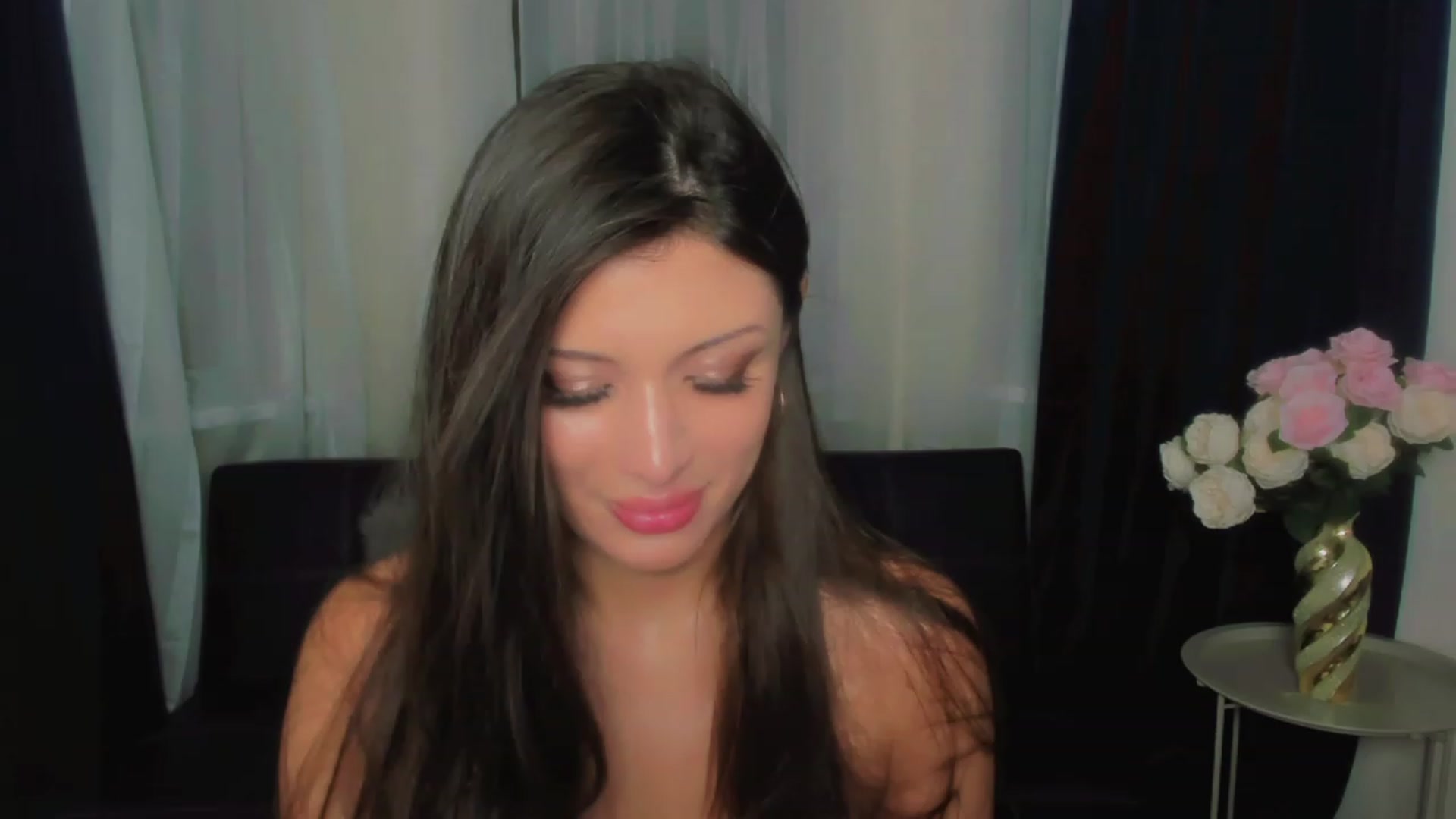 Gallery image thumbnail from Angel_on_Duty's myfreecams stream on, 07/17/2023, 24:01 image 1 of 20