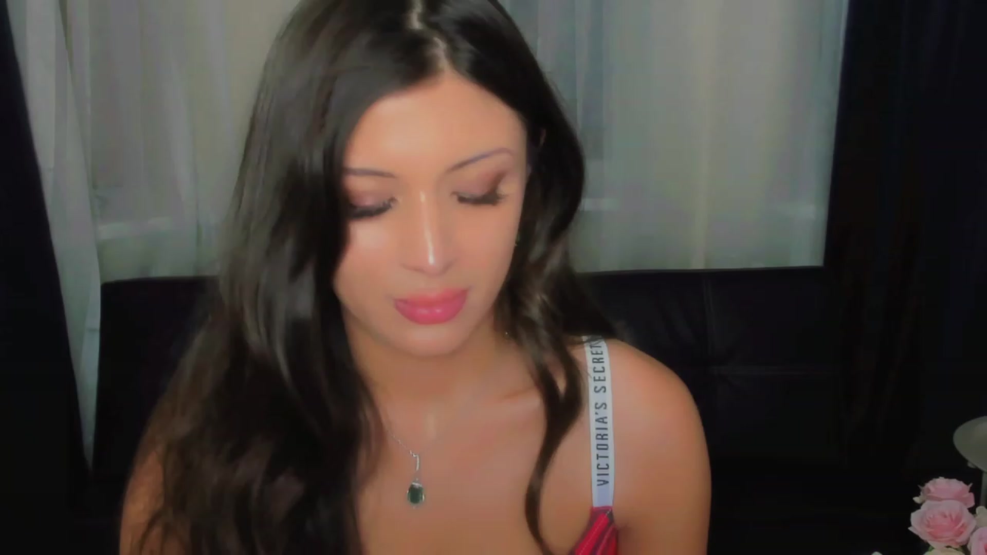 Gallery image thumbnail from Angel_on_Duty's myfreecams stream on, 07/17/2023, 22:55 image 2 of 20