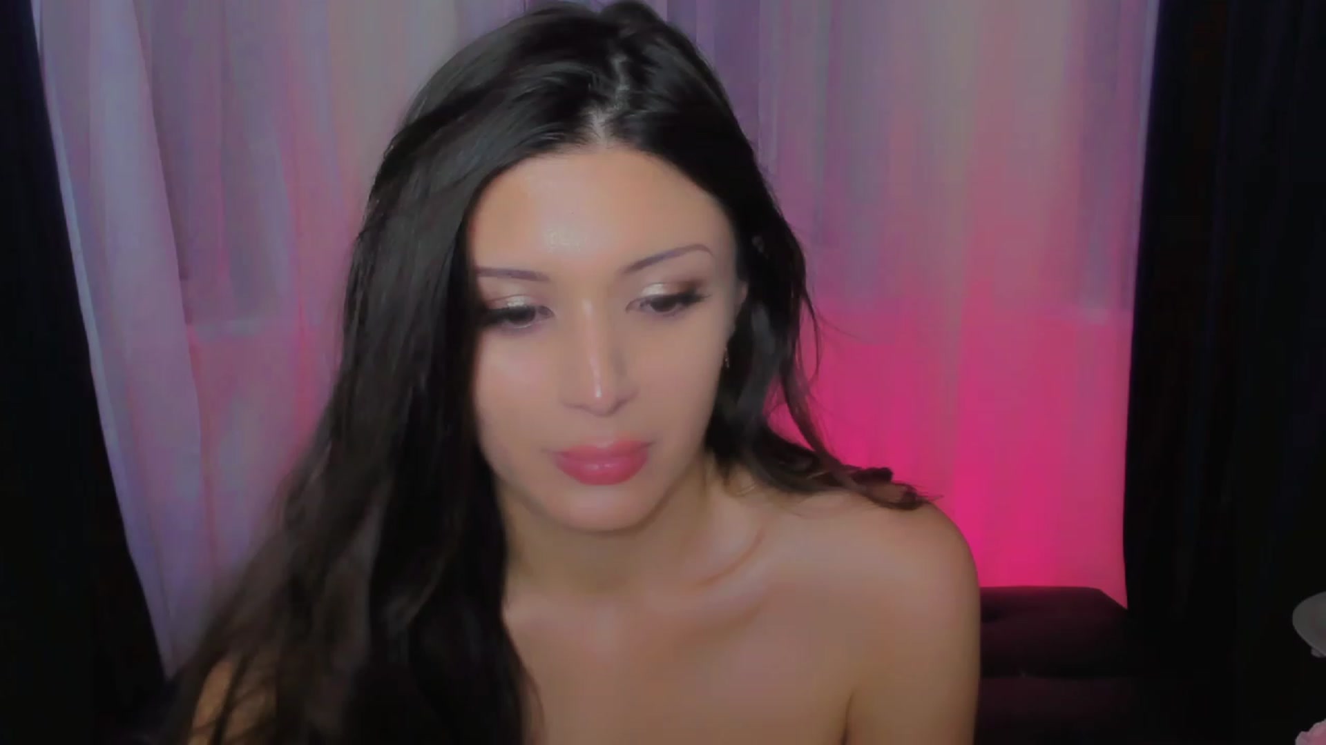 Gallery image thumbnail from Angel_on_Duty's myfreecams stream on, 07/21/2023, 02:36 image 7 of 20