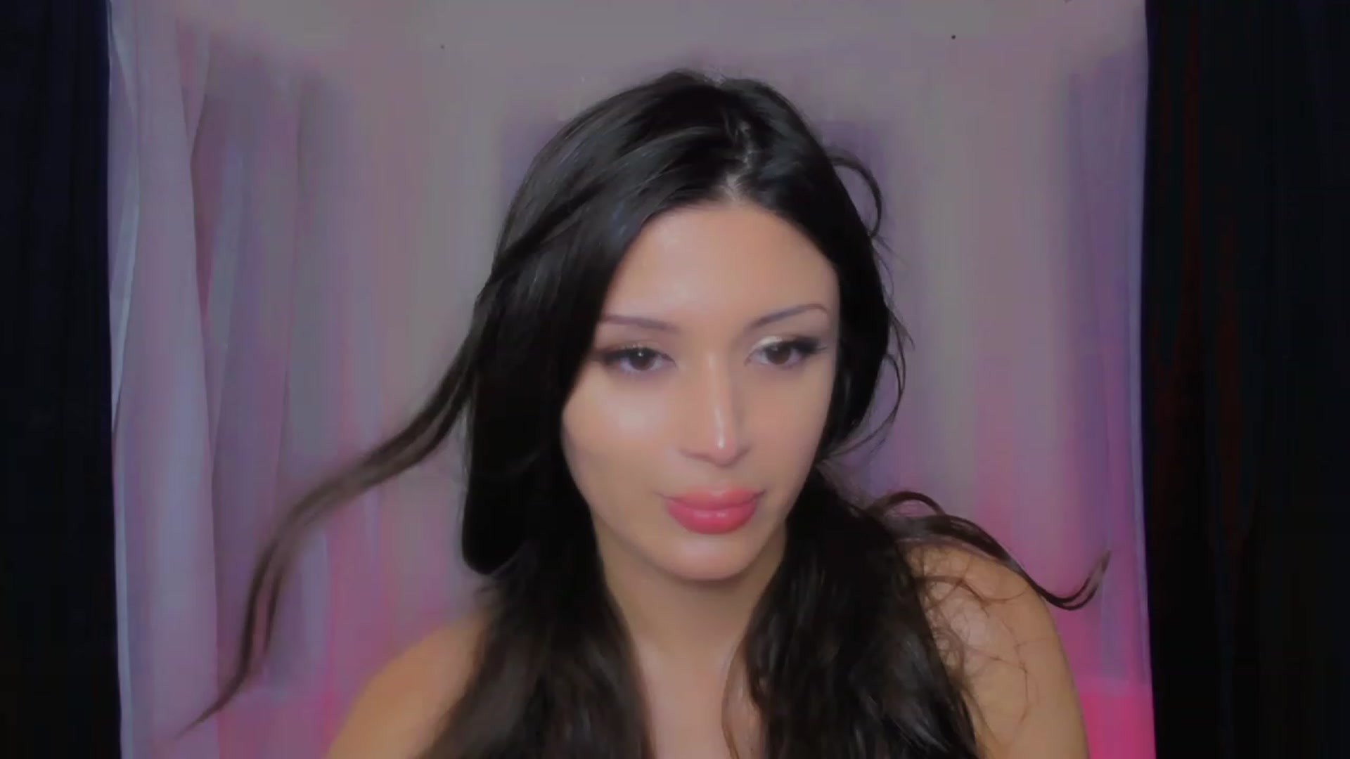 Gallery image thumbnail from Angel_on_Duty's myfreecams stream on, 07/21/2023, 02:36 image 11 of 20