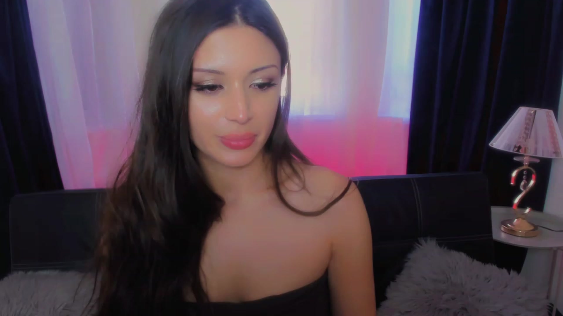 Gallery image thumbnail from Angel_on_Duty's myfreecams stream on, 07/21/2023, 05:08 image 17 of 20