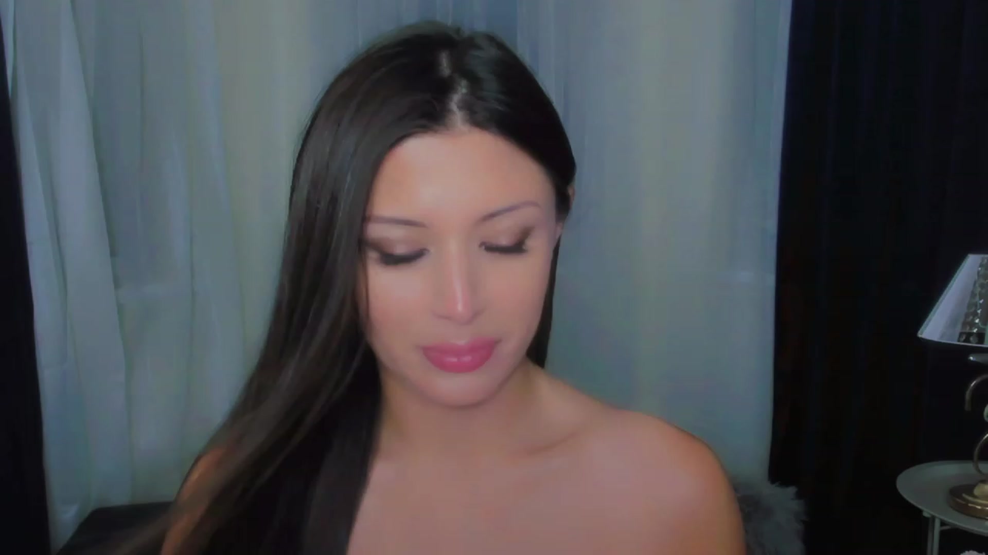 Gallery image thumbnail from Angel_on_Duty's myfreecams stream on, 07/26/2023, 21:17 image 11 of 20