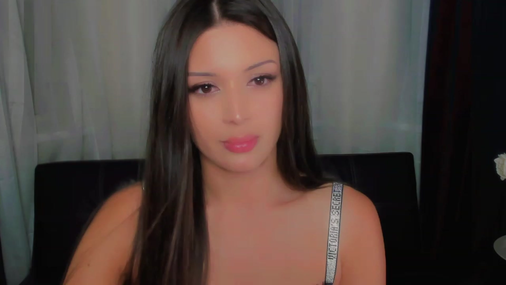 Gallery image thumbnail from Angel_on_Duty's myfreecams stream on, 07/28/2023, 20:14 image 7 of 20