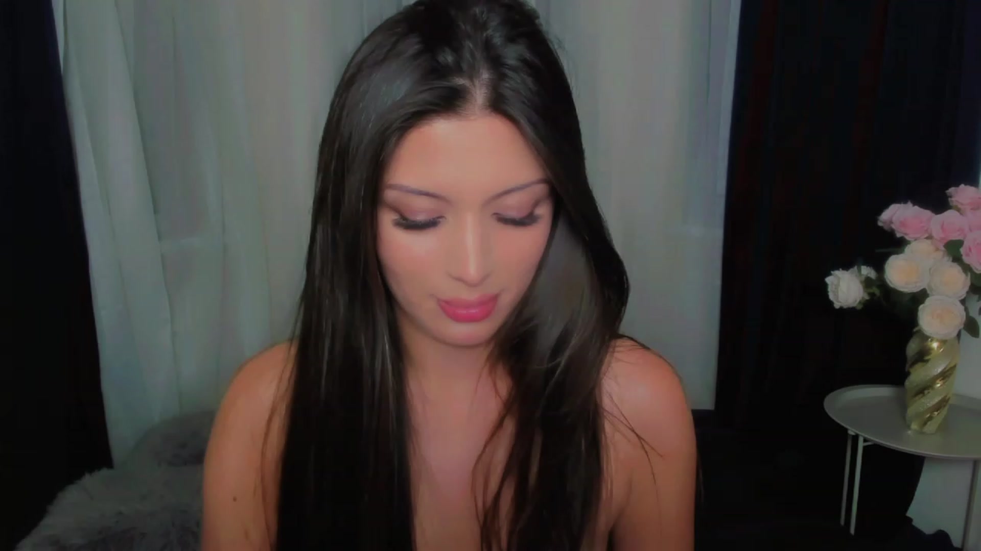 Gallery image thumbnail from Angel_on_Duty's myfreecams stream on, 07/29/2023, 24:01 image 2 of 20