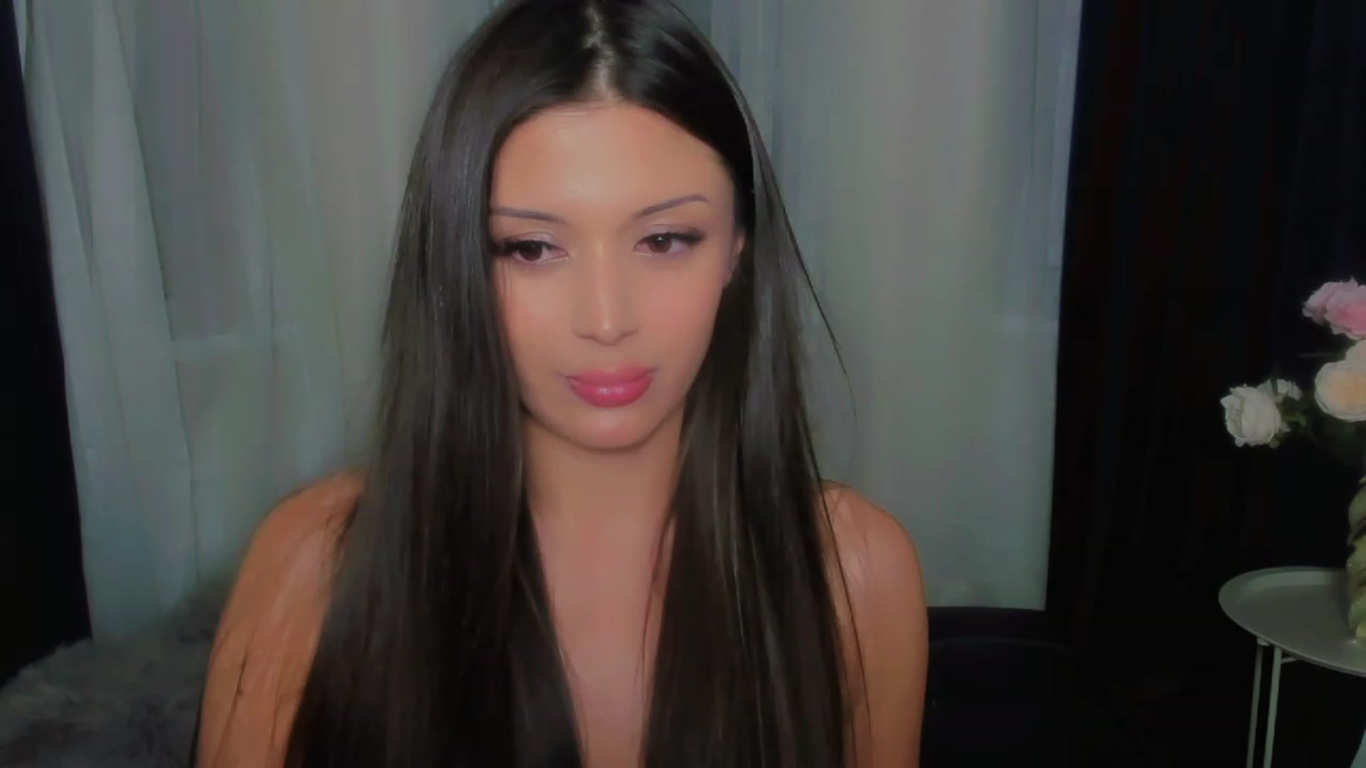 Gallery image thumbnail from Angel_on_Duty's myfreecams stream on, 07/29/2023, 01:02 image 18 of 20