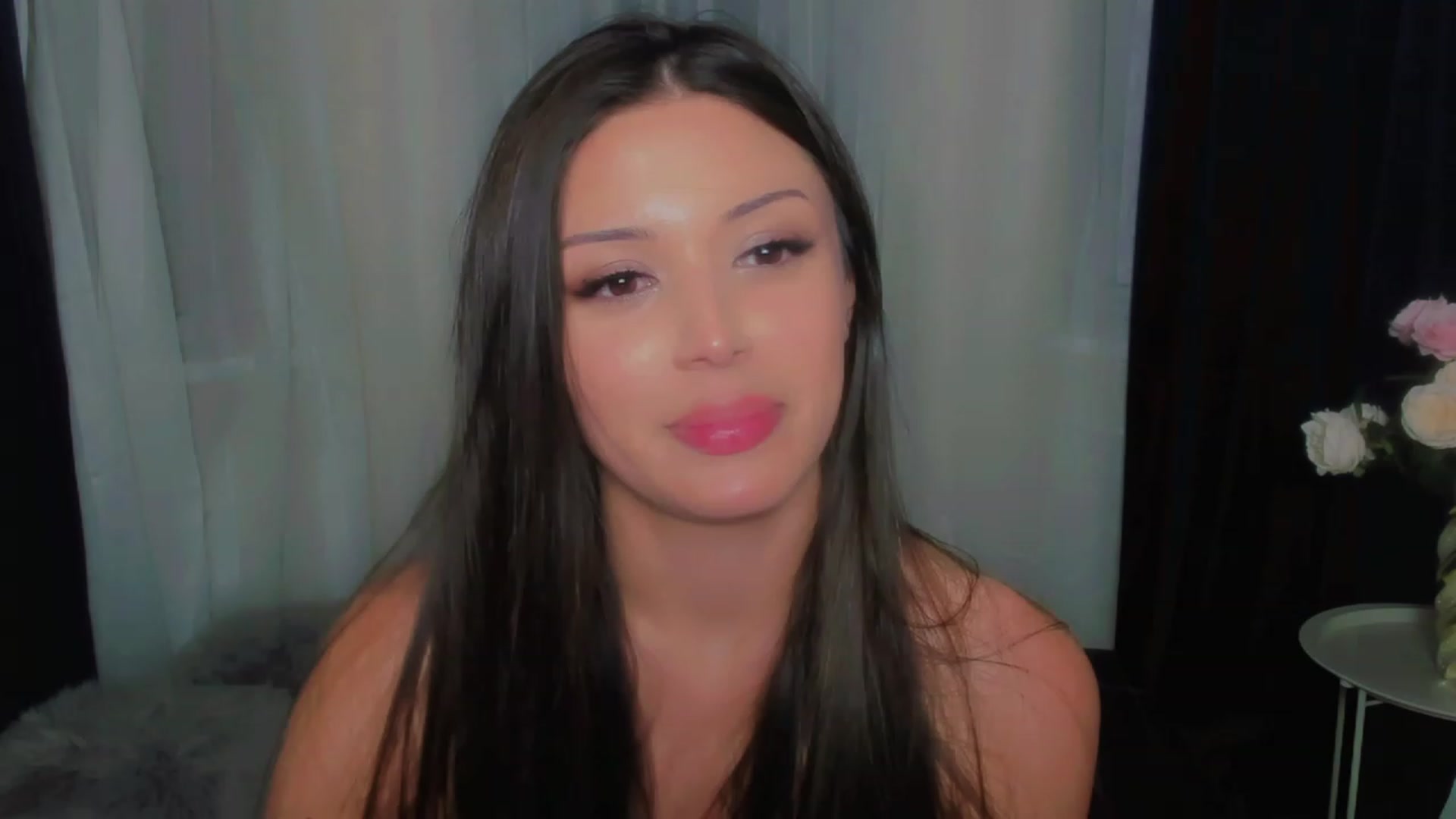 Gallery image thumbnail from Angel_on_Duty's myfreecams stream on, 07/29/2023, 01:02 image 6 of 20