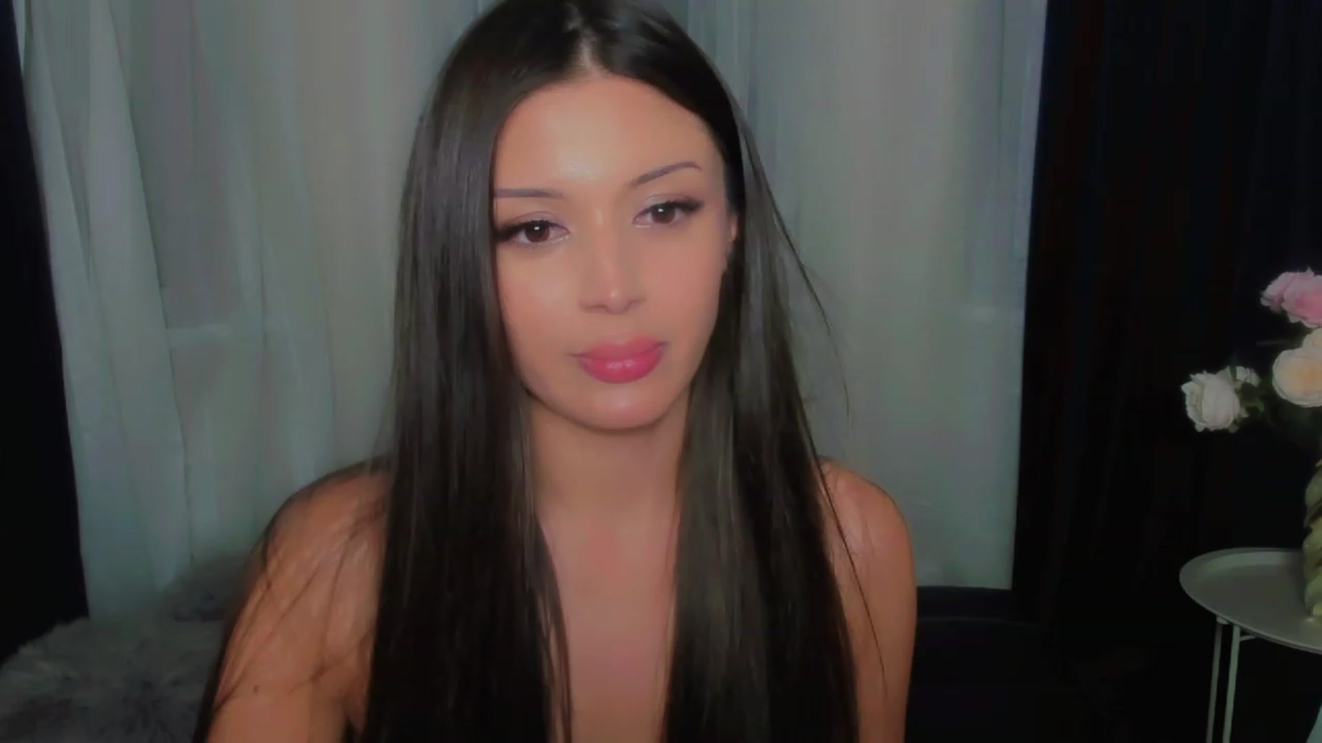 Gallery image thumbnail from Angel_on_Duty's myfreecams stream on, 07/29/2023, 01:02 image 17 of 20