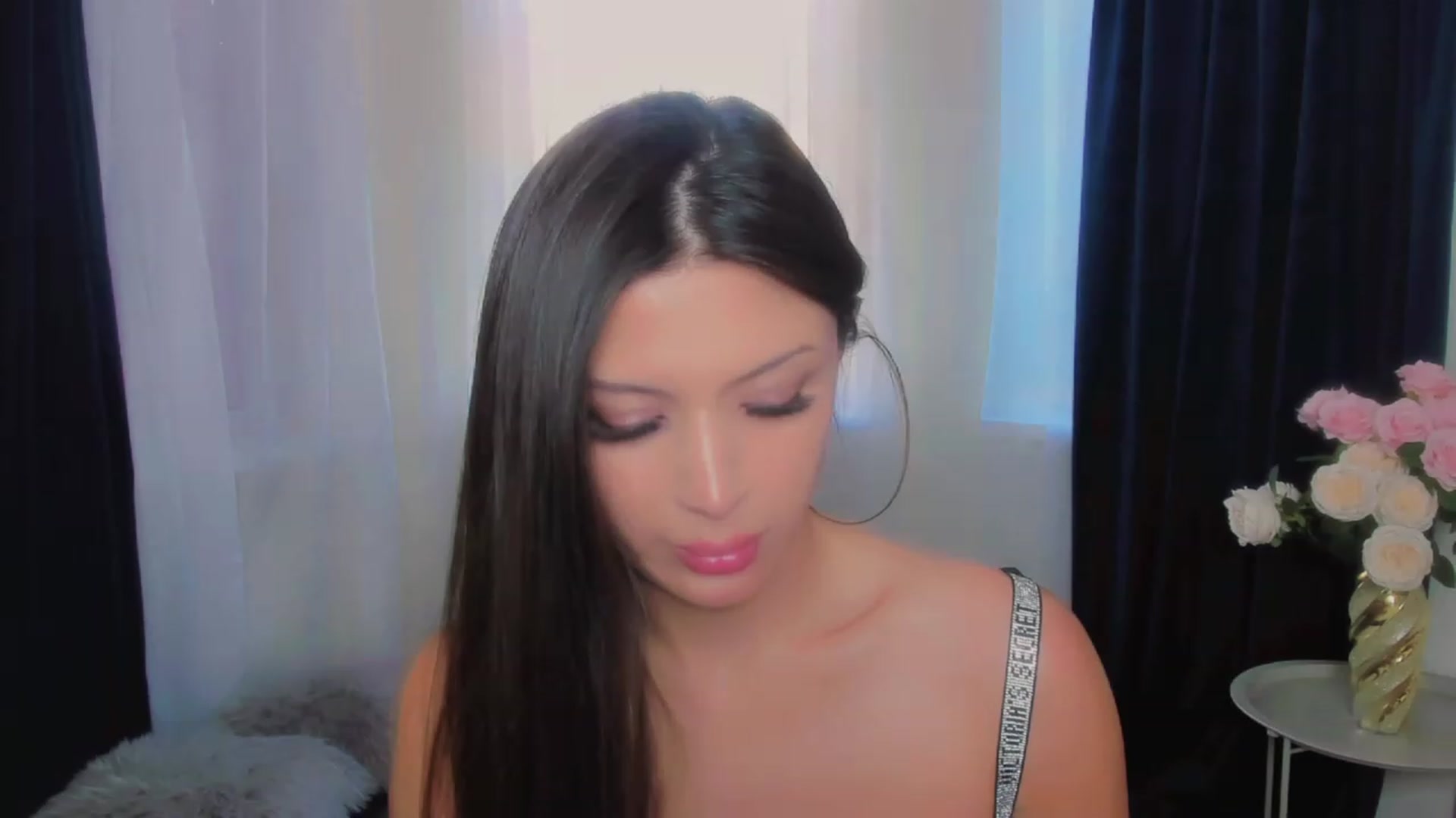 Gallery image thumbnail from Angel_on_Duty's myfreecams stream on, 07/29/2023, 04:08 image 11 of 20