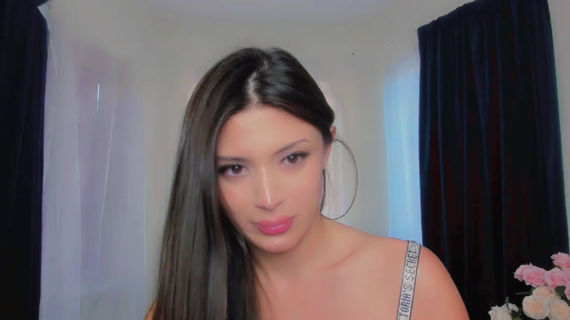Gallery image thumbnail from Angel_on_Duty's myfreecams stream on, 07/29/2023, 04:08 image 9 of 20