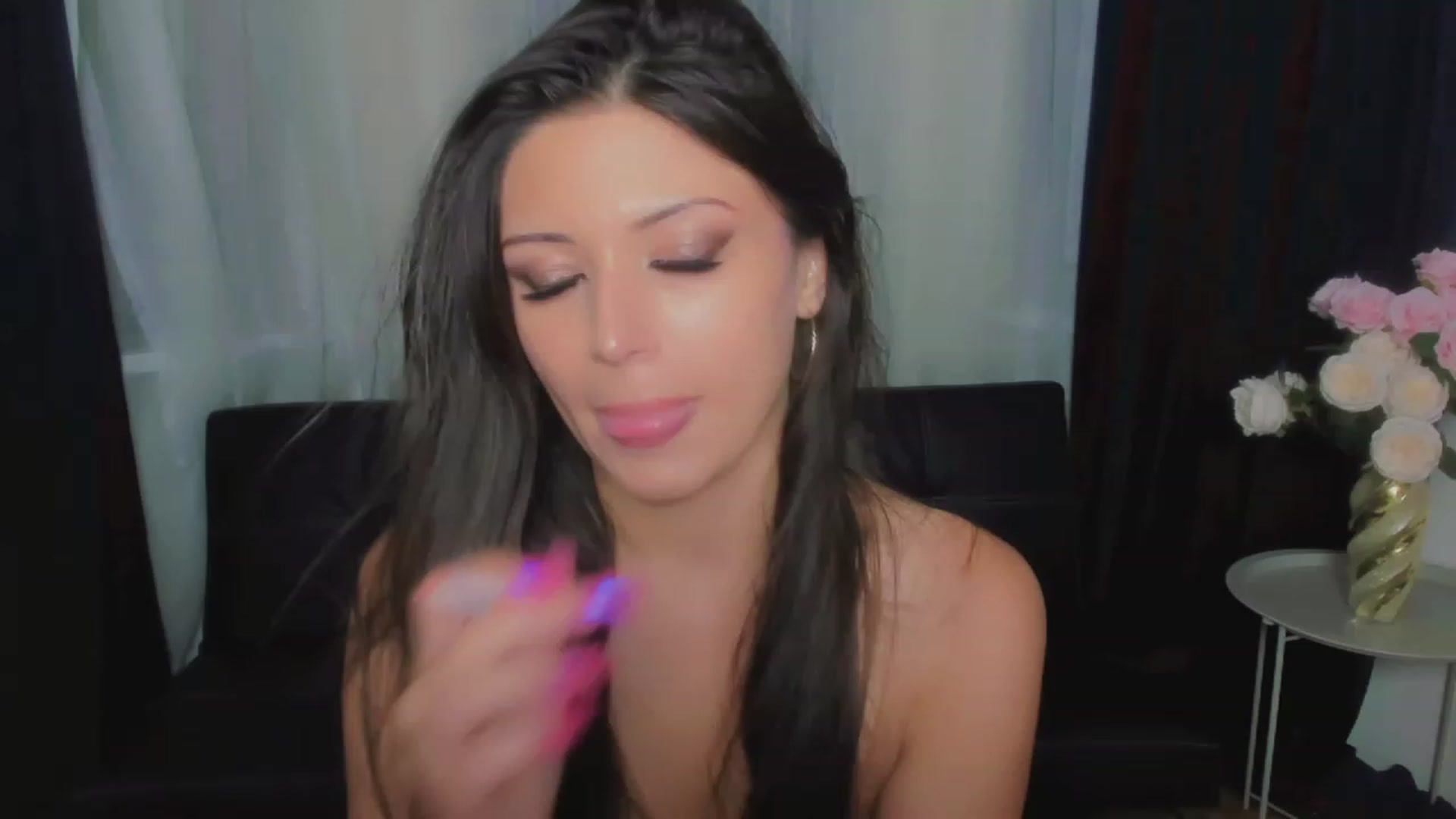 Gallery image thumbnail from Angel_on_Duty's myfreecams stream on, 07/30/2023, 01:21 image 20 of 20