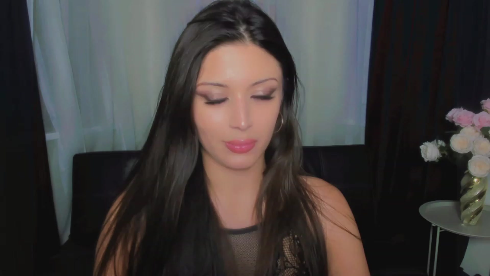 Gallery image thumbnail from Angel_on_Duty's myfreecams stream on, 07/30/2023, 02:50 image 18 of 20