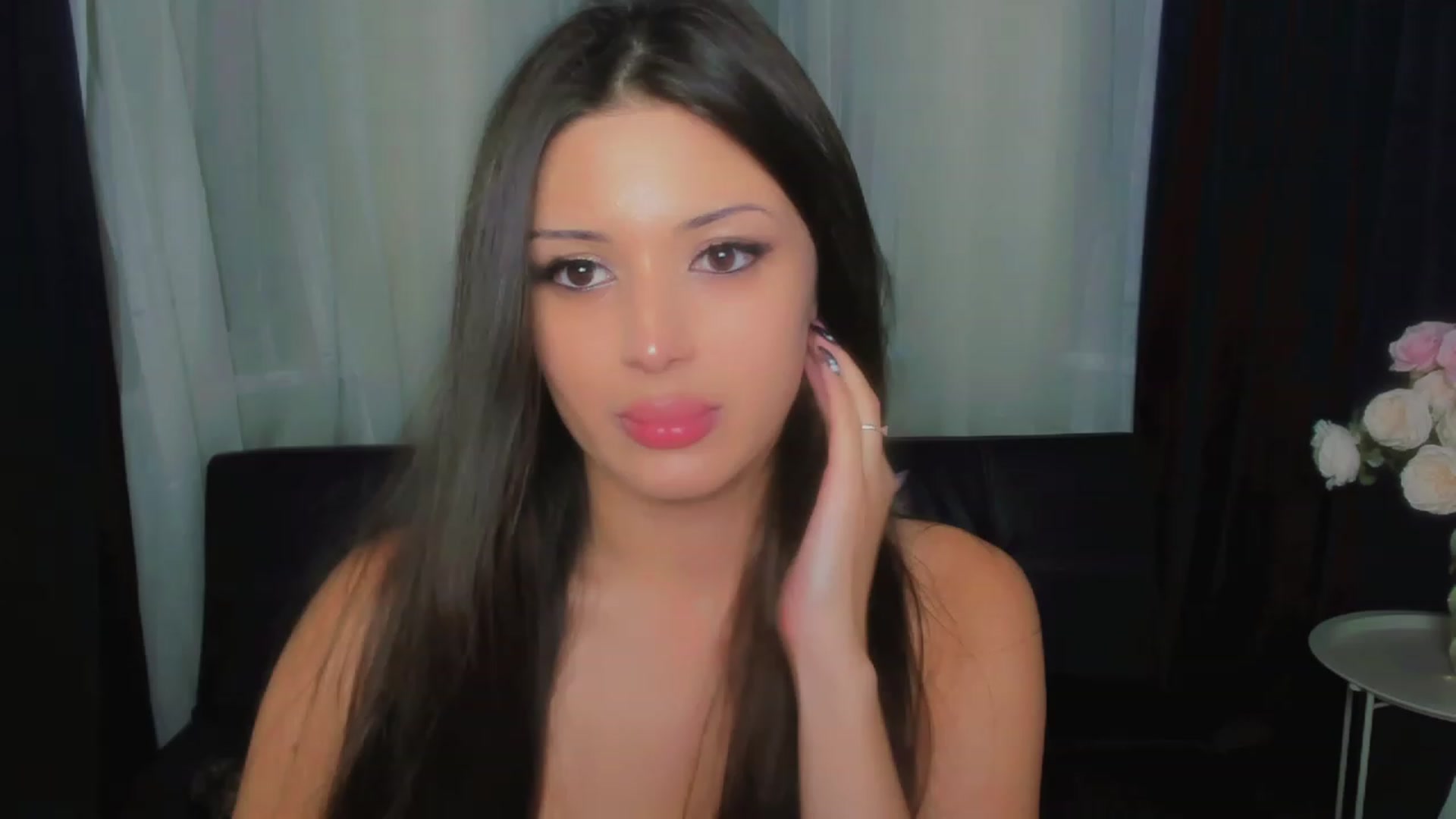 Gallery image thumbnail from Angel_on_Duty's myfreecams stream on, 08/02/2023, 22:46 image 20 of 20