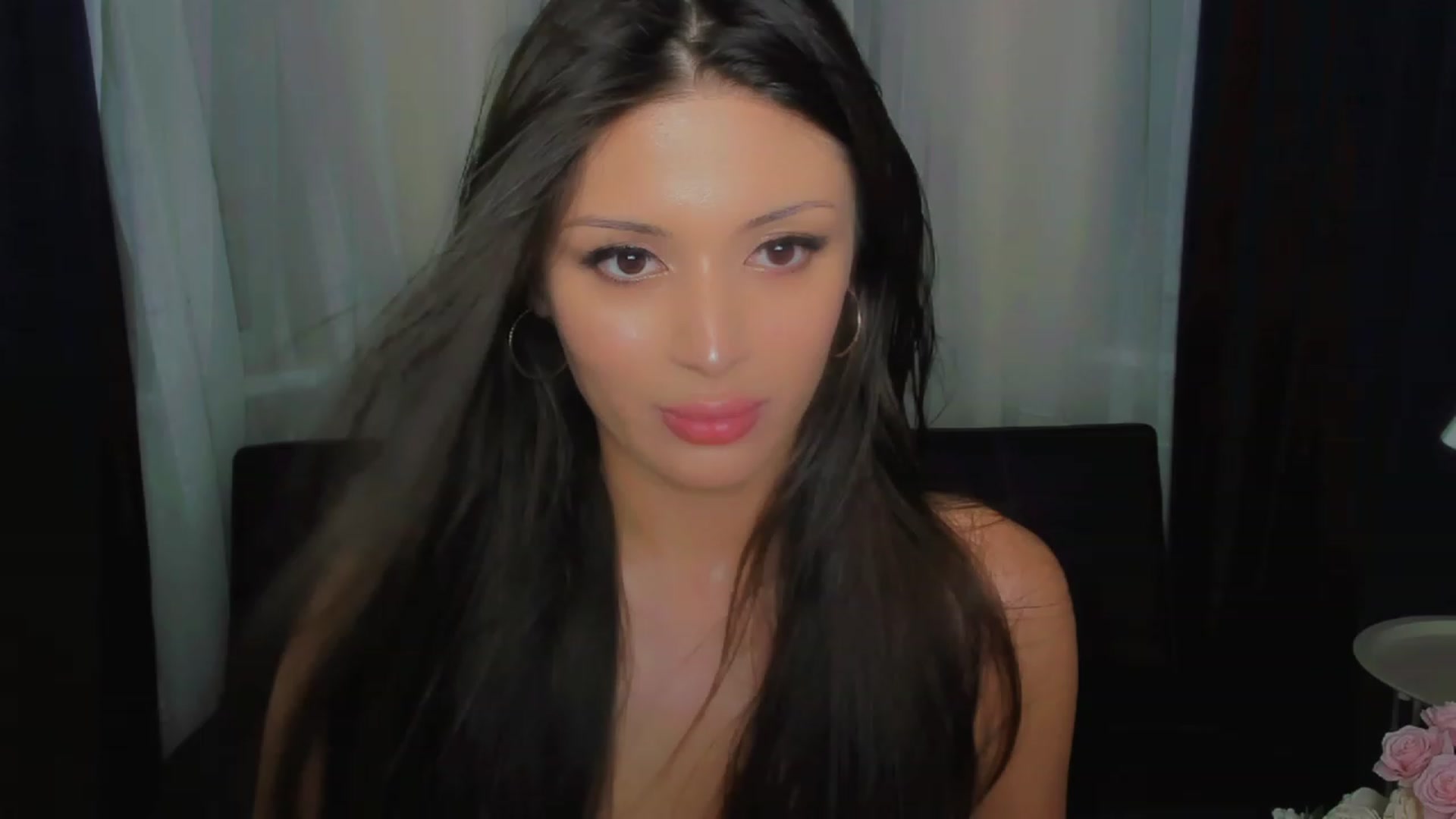 Gallery image thumbnail from Angel_on_Duty's myfreecams stream on, 08/04/2023, 21:48 image 11 of 20