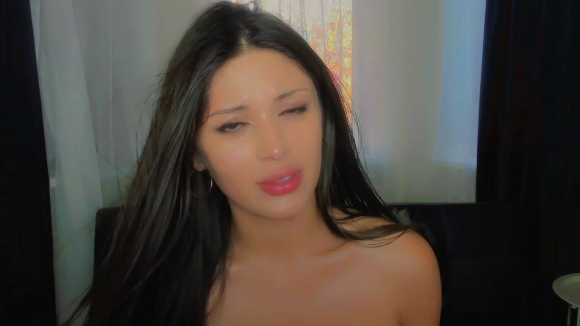Gallery image thumbnail from Angel_on_Duty's myfreecams stream on, 08/05/2023, 03:37 image 16 of 20