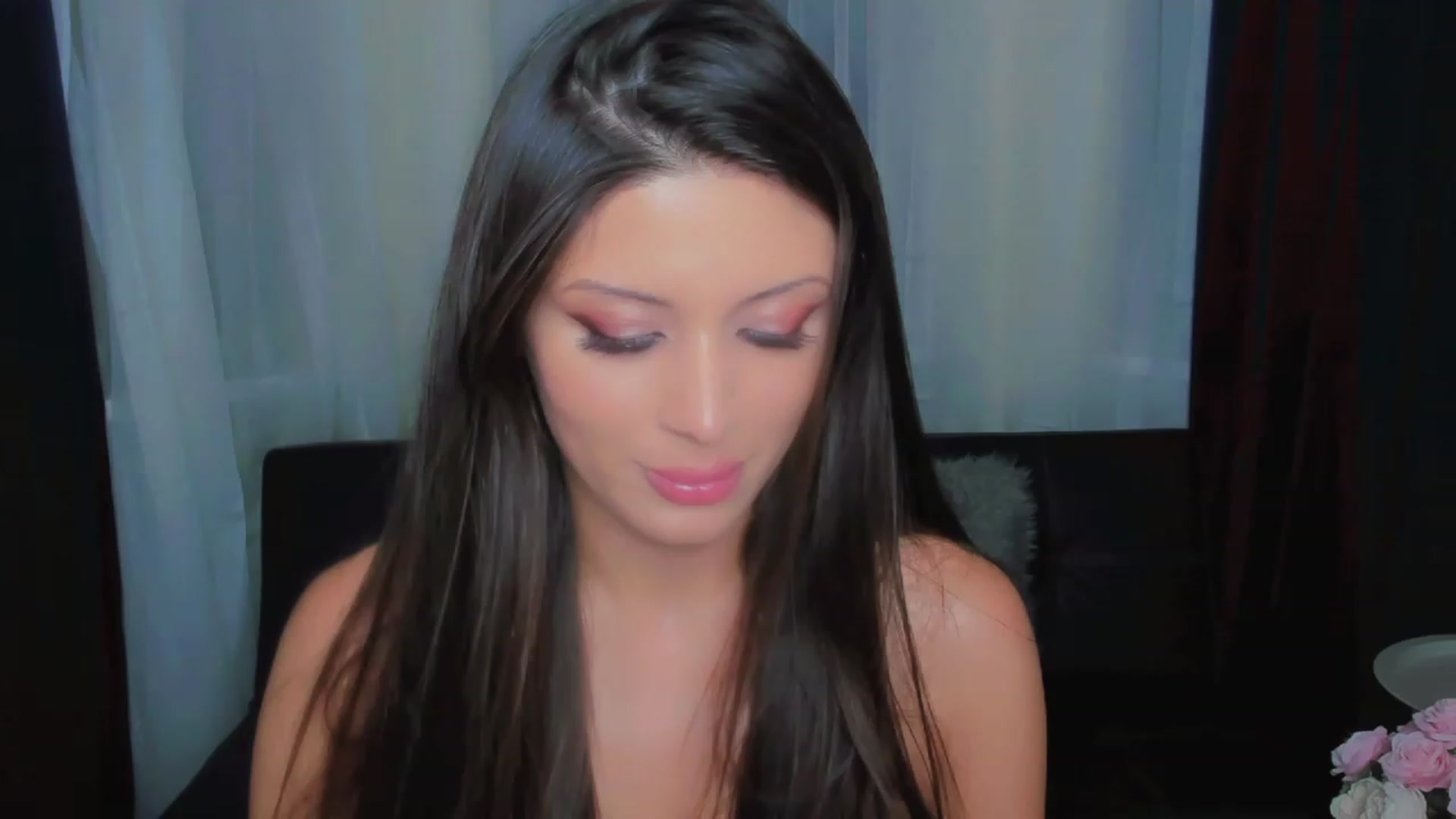 Gallery image thumbnail from Angel_on_Duty's myfreecams stream on, 08/06/2023, 23:35 image 9 of 20