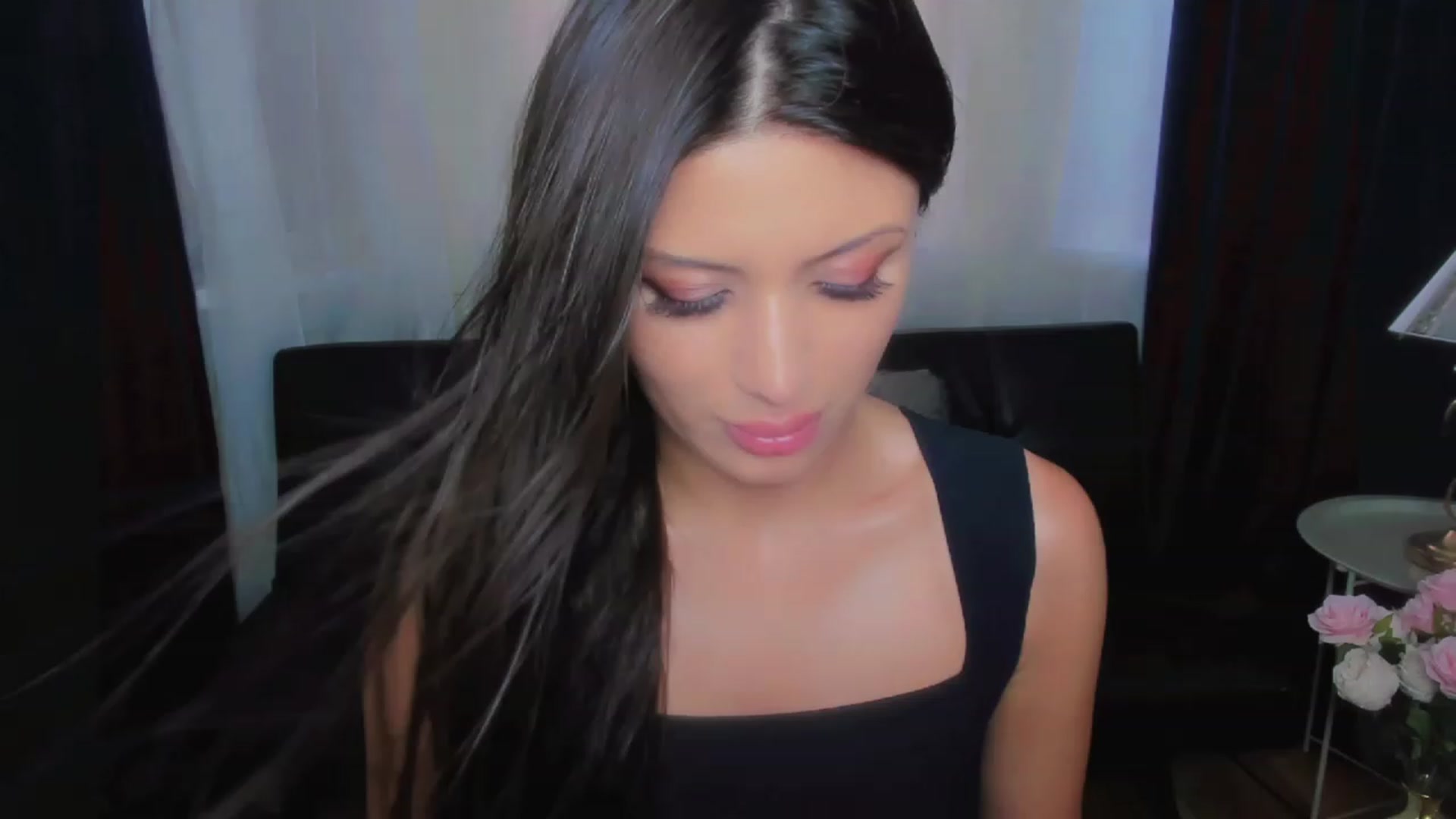 Gallery image thumbnail from Angel_on_Duty's myfreecams stream on, 08/07/2023, 03:44 image 8 of 20