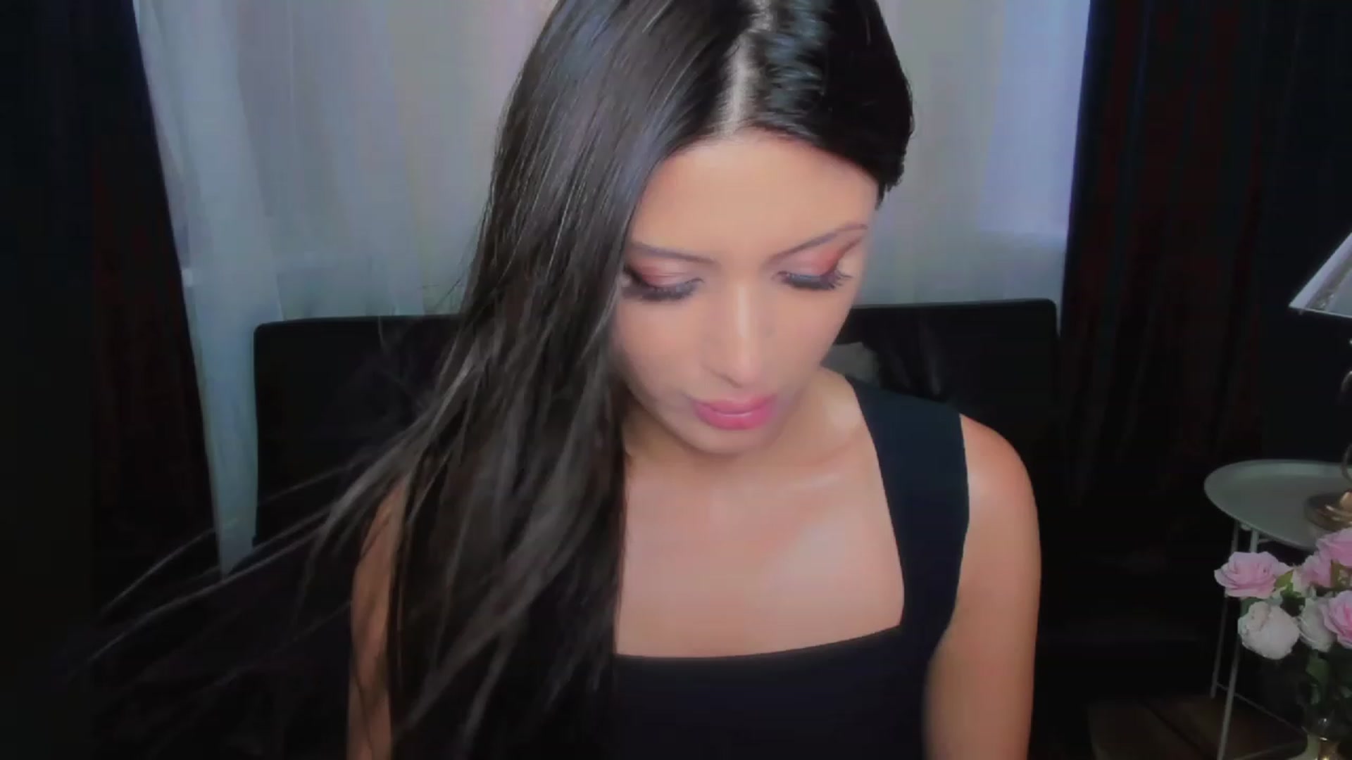 Gallery image thumbnail from Angel_on_Duty's myfreecams stream on, 08/07/2023, 03:44 image 5 of 20