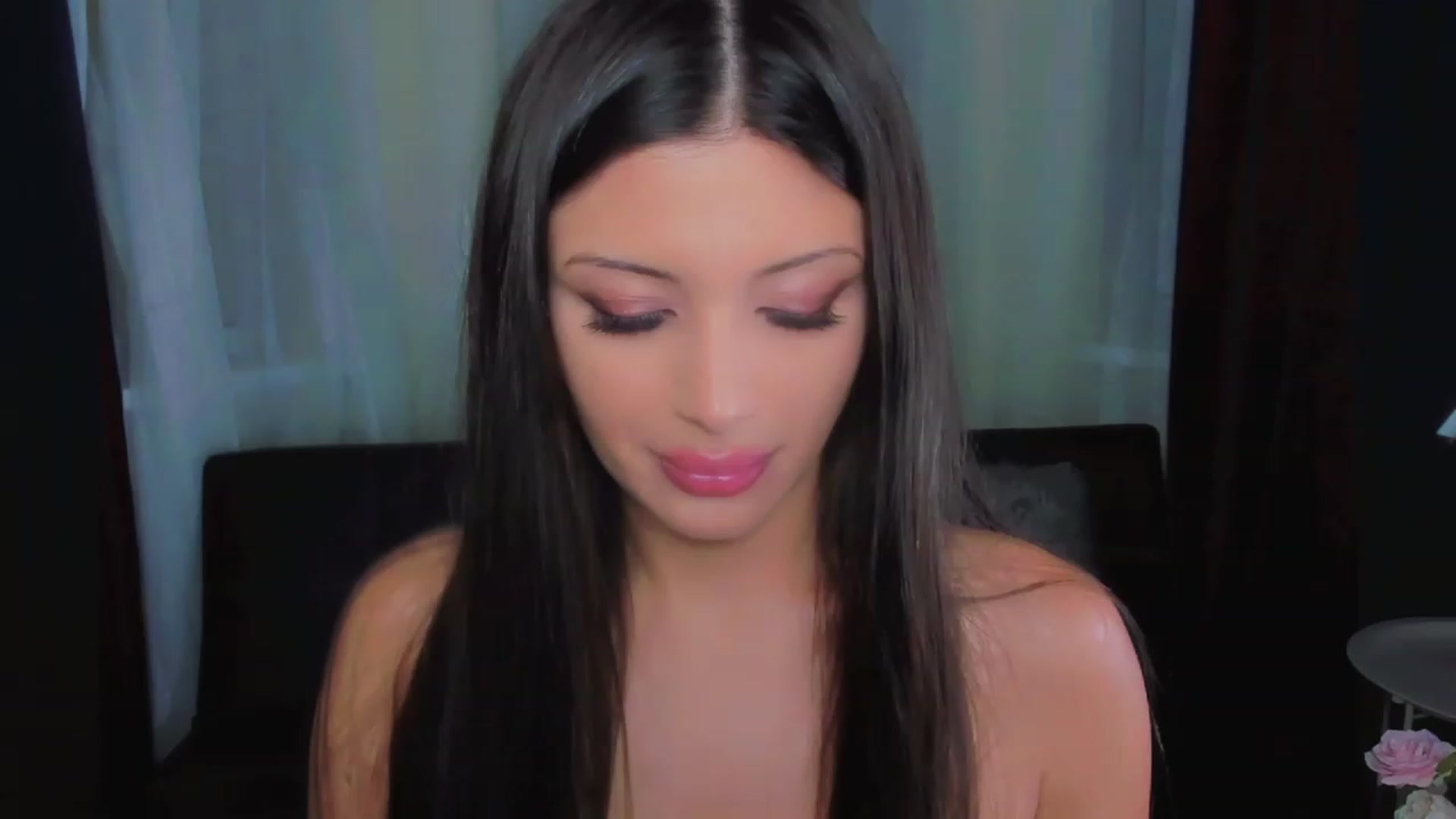 Gallery image thumbnail from Angel_on_Duty's myfreecams stream on, 08/08/2023, 20:44 image 17 of 20