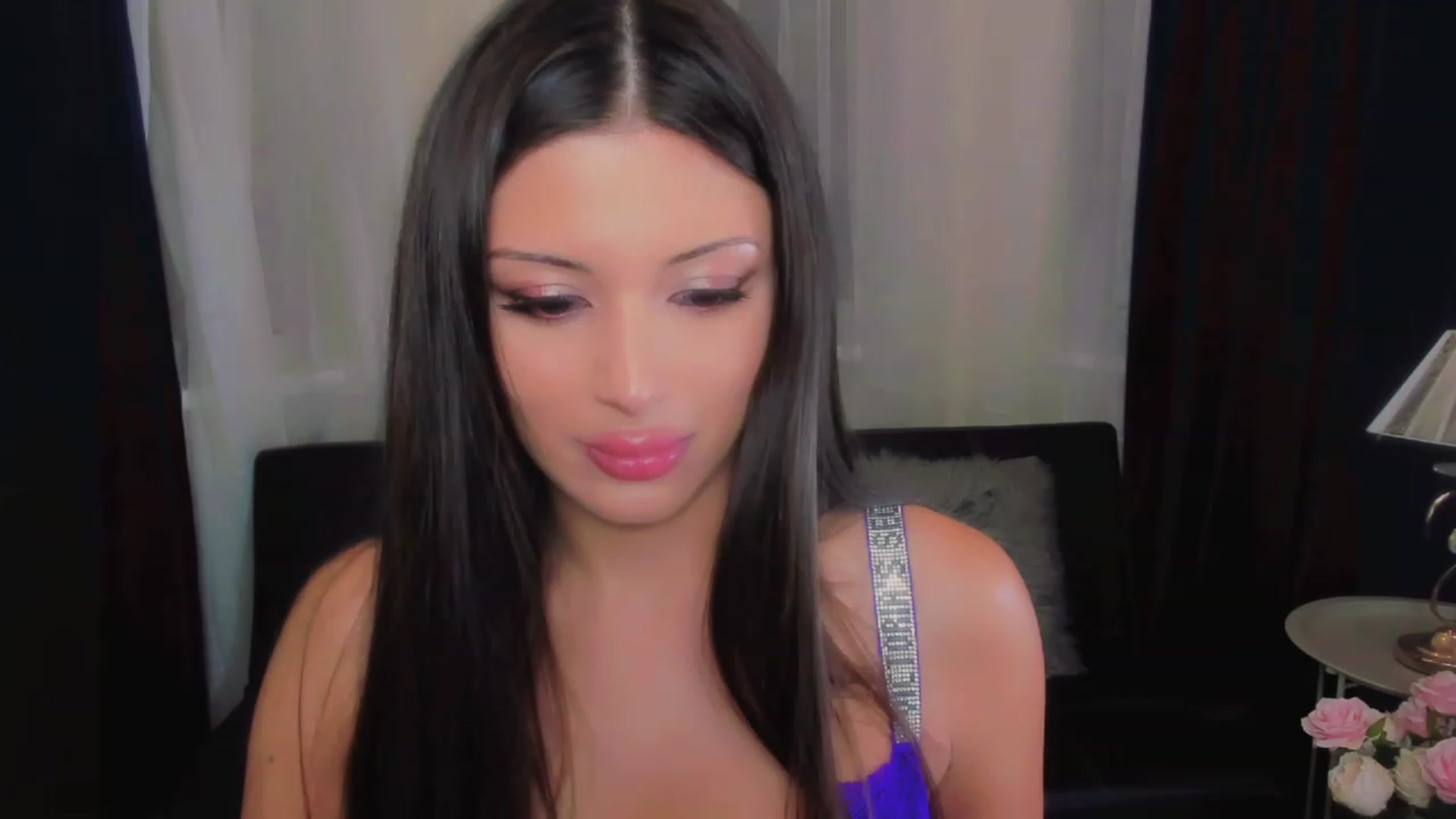 Gallery image thumbnail from Angel_on_Duty's myfreecams stream on, 08/08/2023, 21:41 image 13 of 20