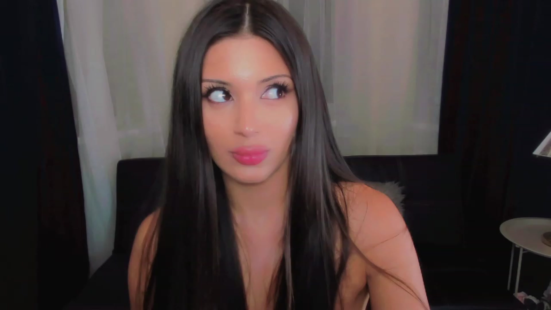 Gallery image thumbnail from Angel_on_Duty's myfreecams stream on, 08/09/2023, 24:24 image 19 of 20