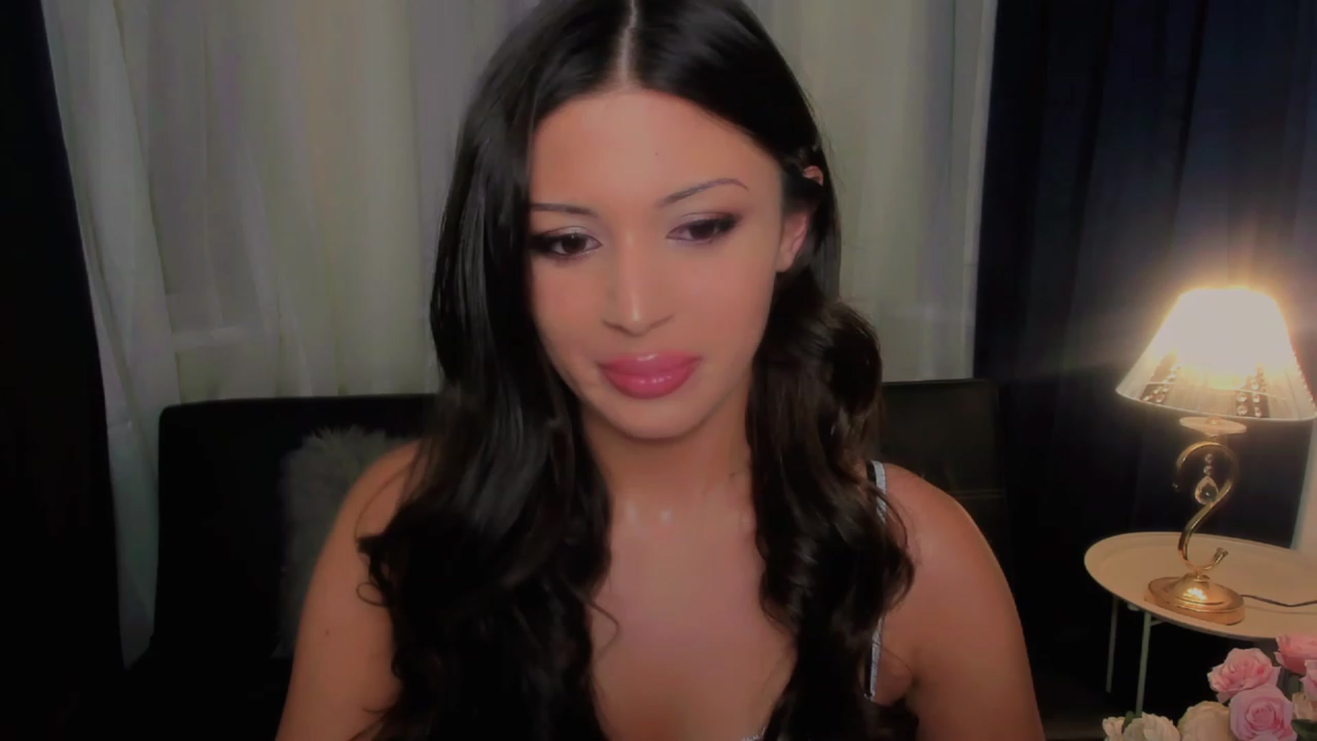 Gallery image thumbnail from Angel_on_Duty's myfreecams stream on, 08/10/2023, 20:35 image 8 of 20