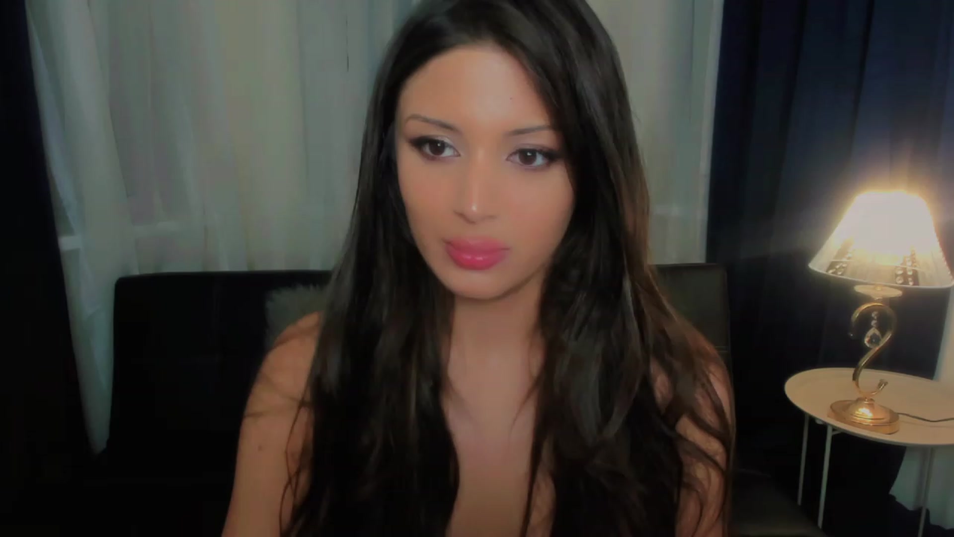 Gallery image thumbnail from Angel_on_Duty's myfreecams stream on, 08/11/2023, 01:50 image 7 of 20